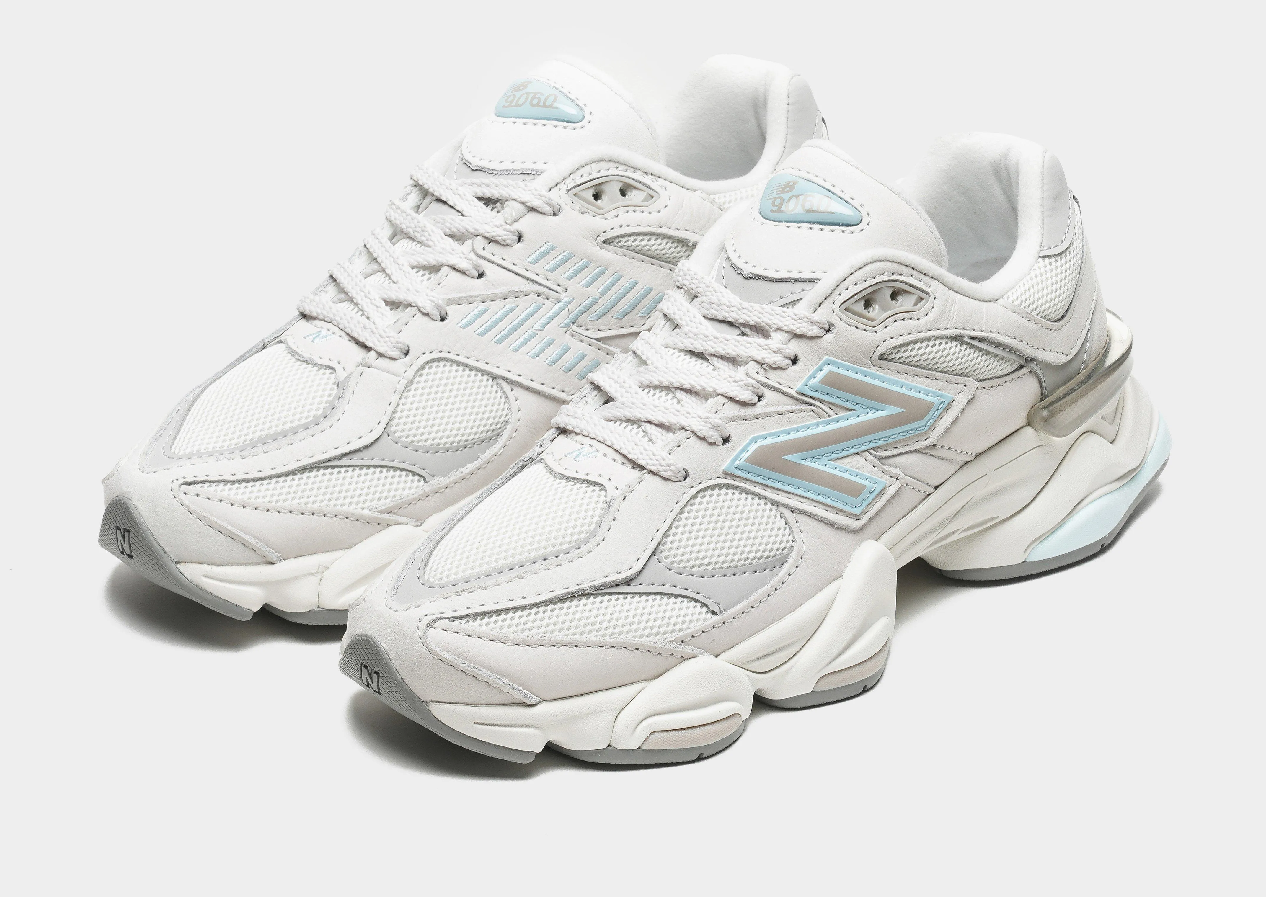 9060 Women's Premium