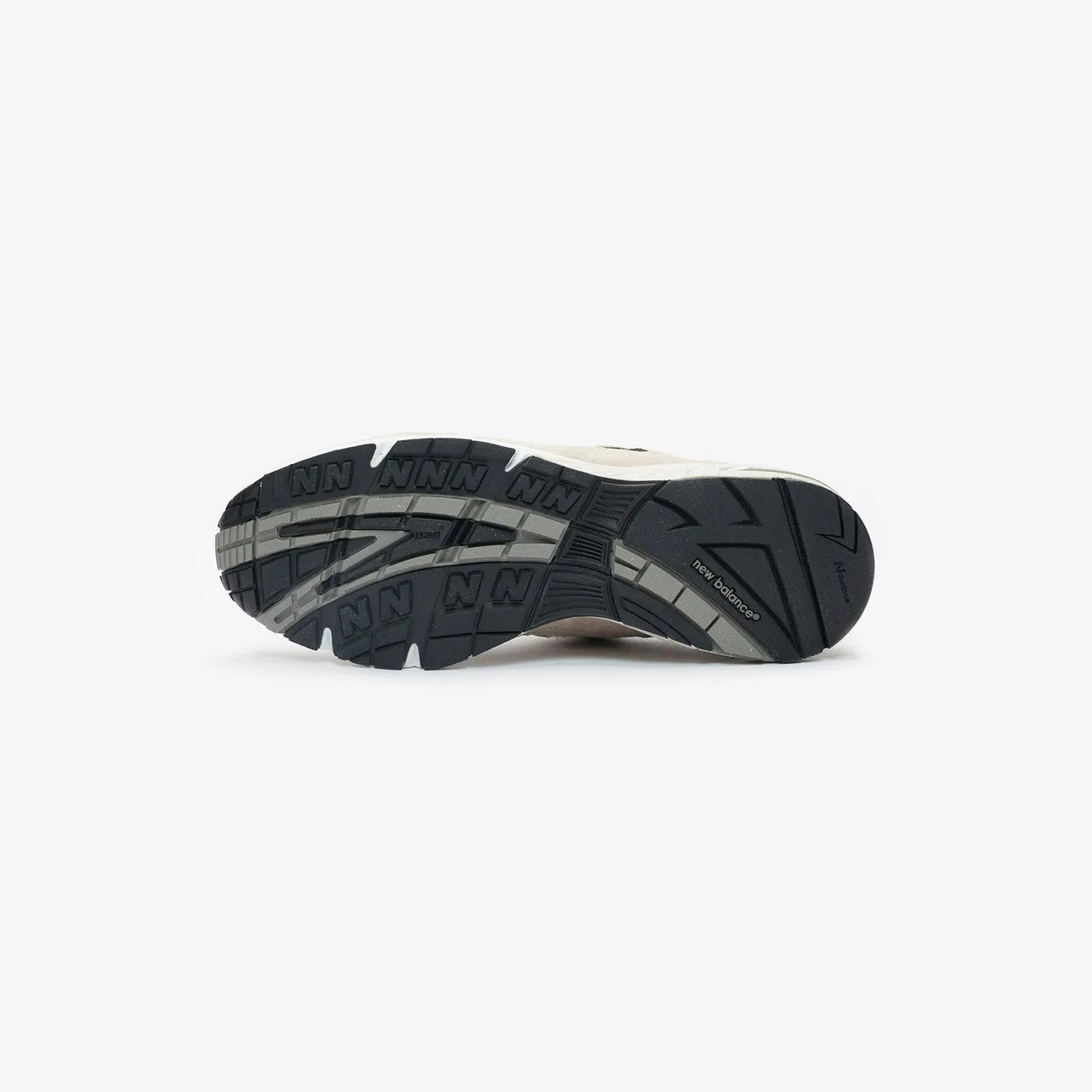991 Shock-absorbent flexibility