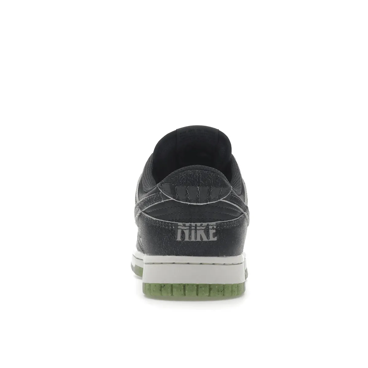 Active Step Move Glide-Out Nike Dunk Low Retro PRM Halloween