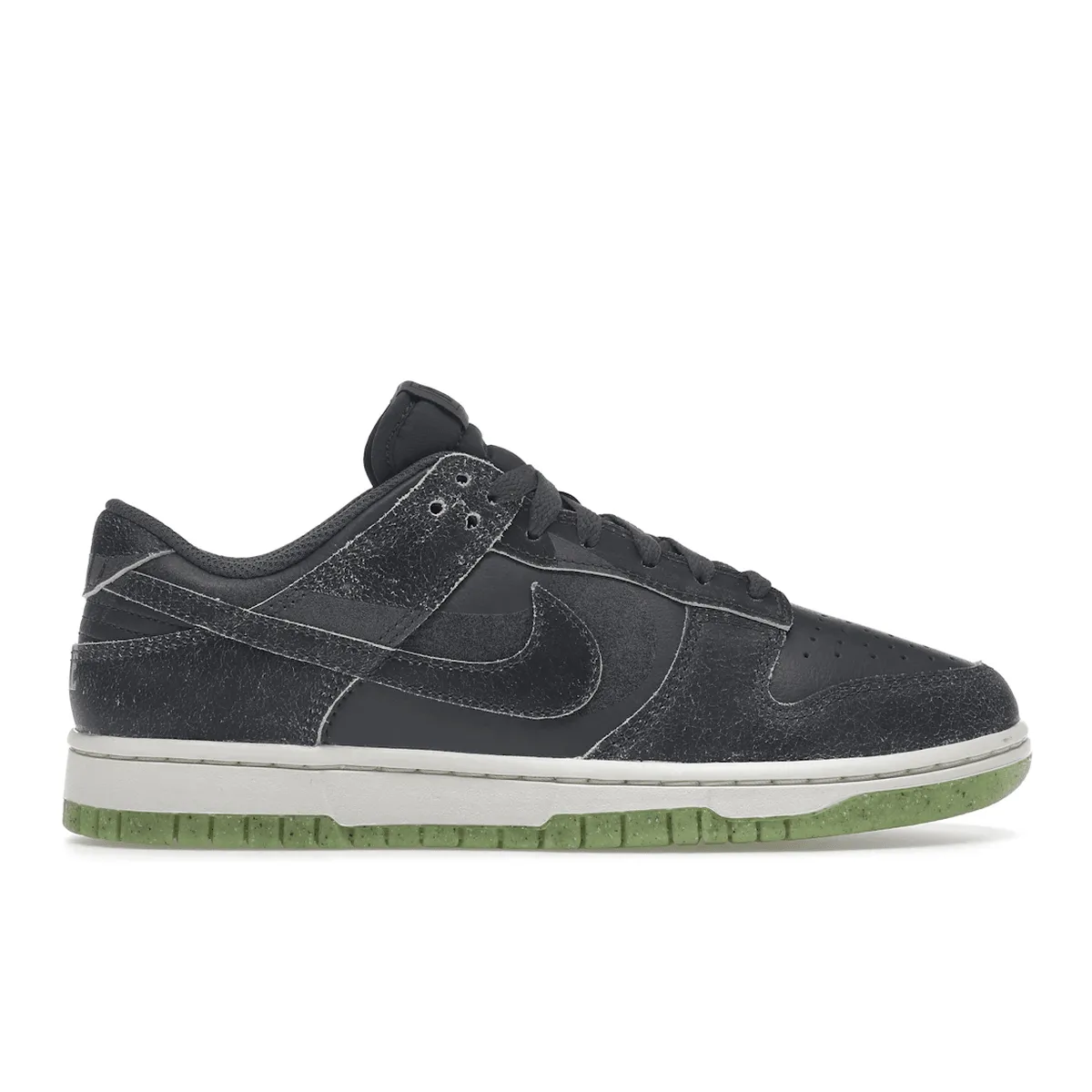 Nike Dunk Low Retro PRM Halloween Canyon Hike