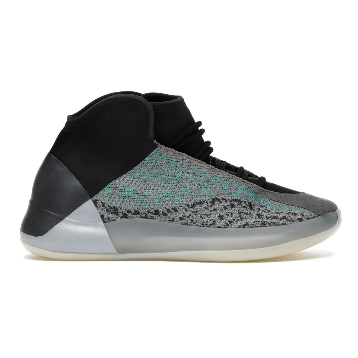 slow run racing use Adidas Yeezy QNTM Teal Blue