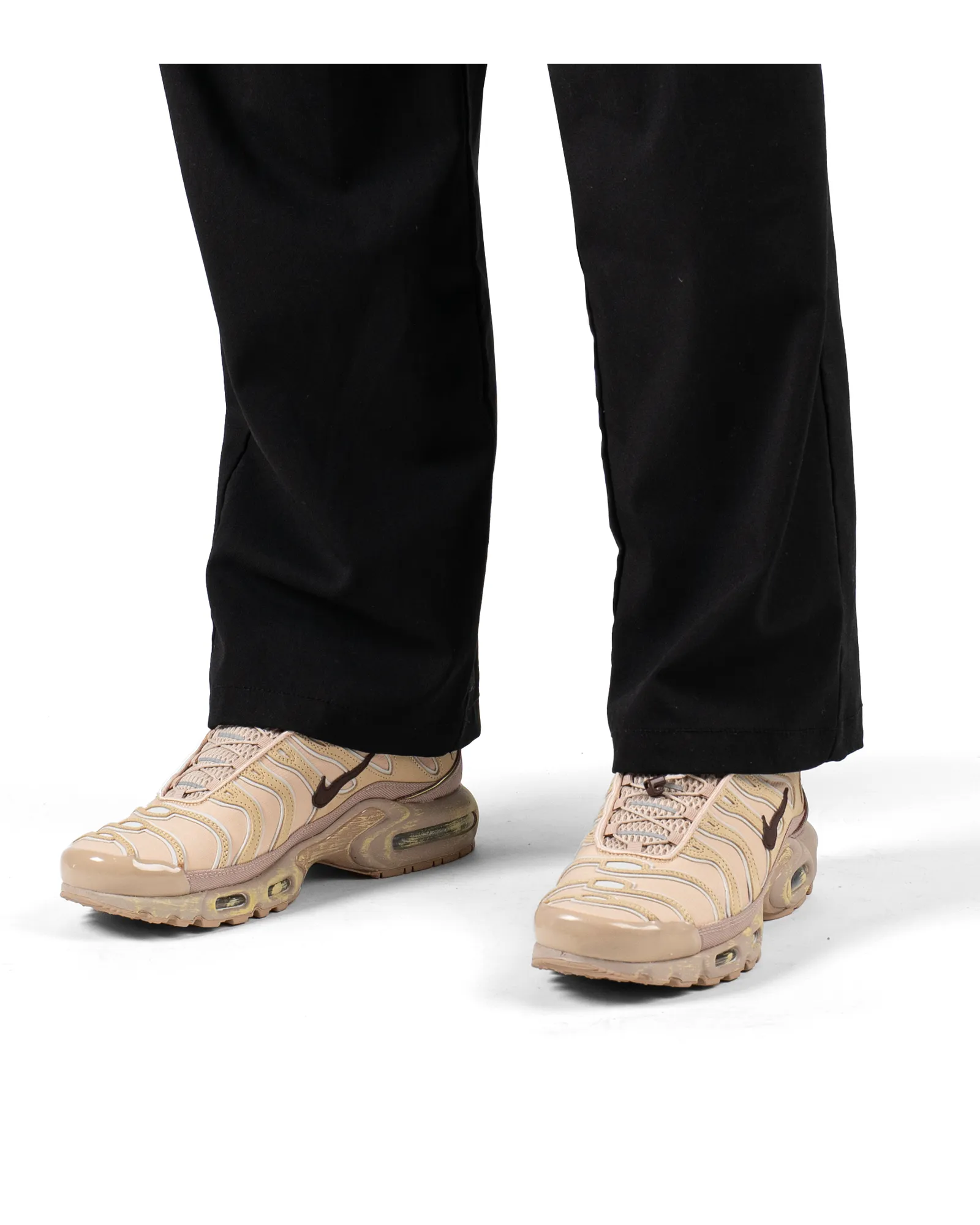 advanced features Nike Air Max Plus Sesame