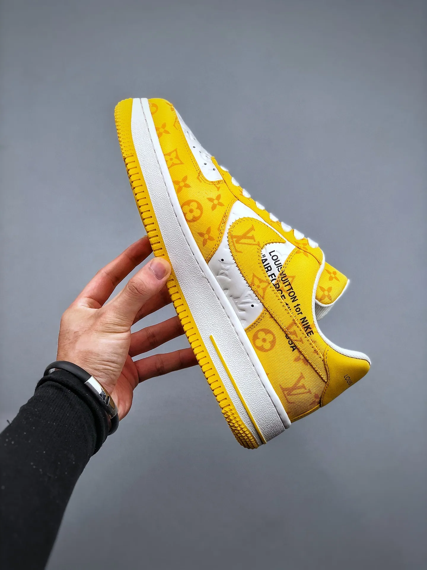 AF1 x OW by Virgil - Yellow Customs Shock Flow