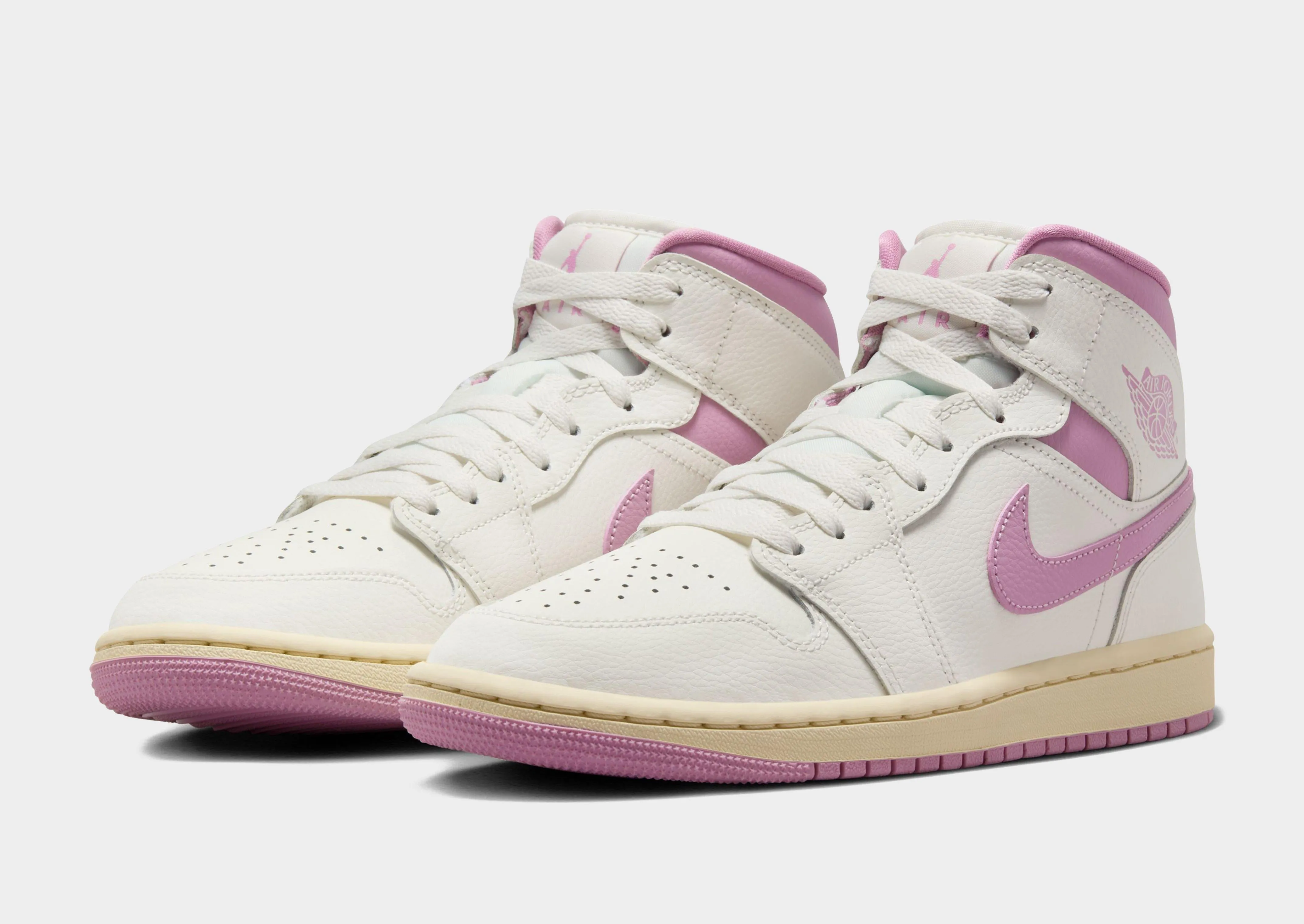 Air 1 Mid Women's Bare-Motion