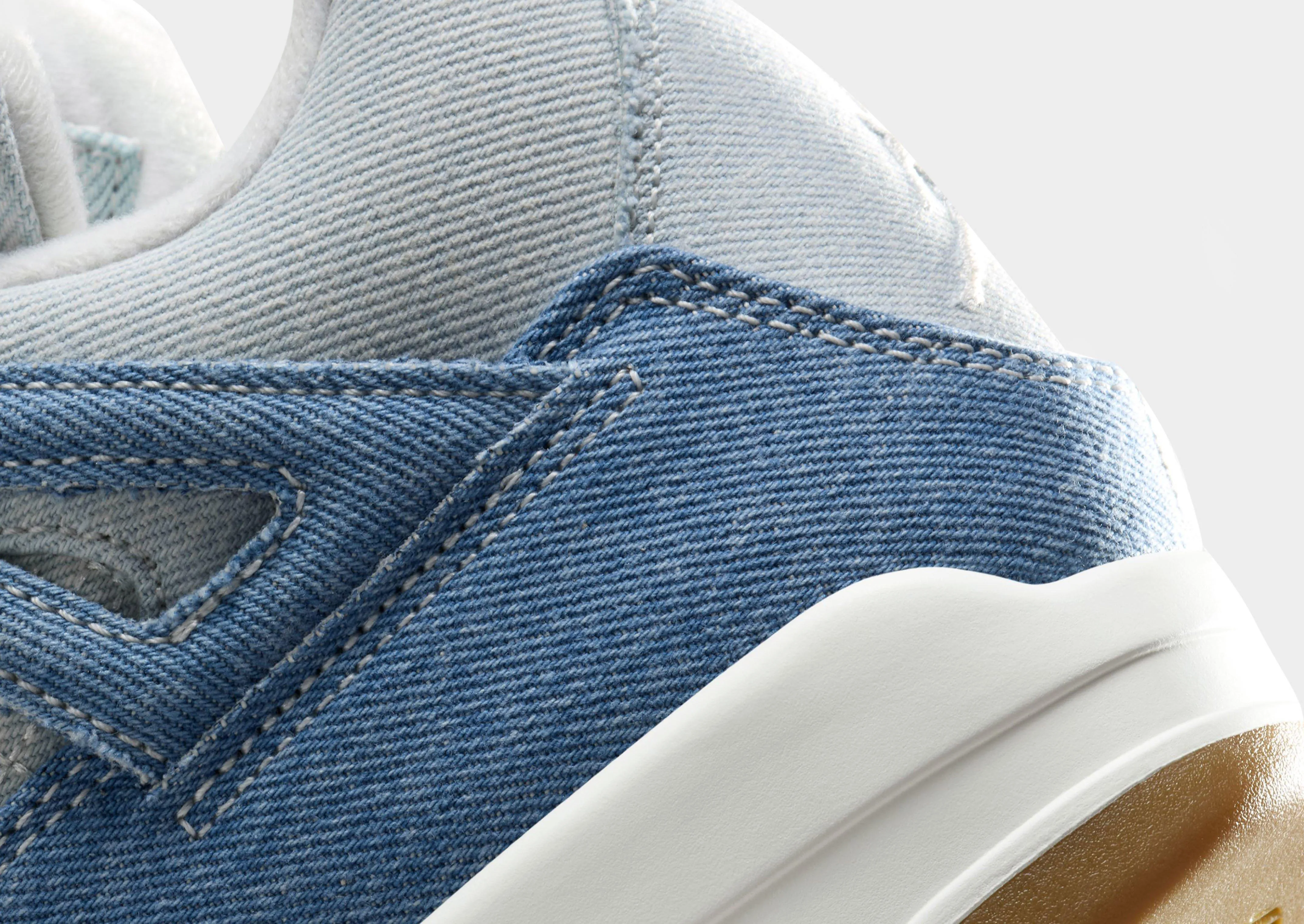 Air 4 Retro Women's Durable