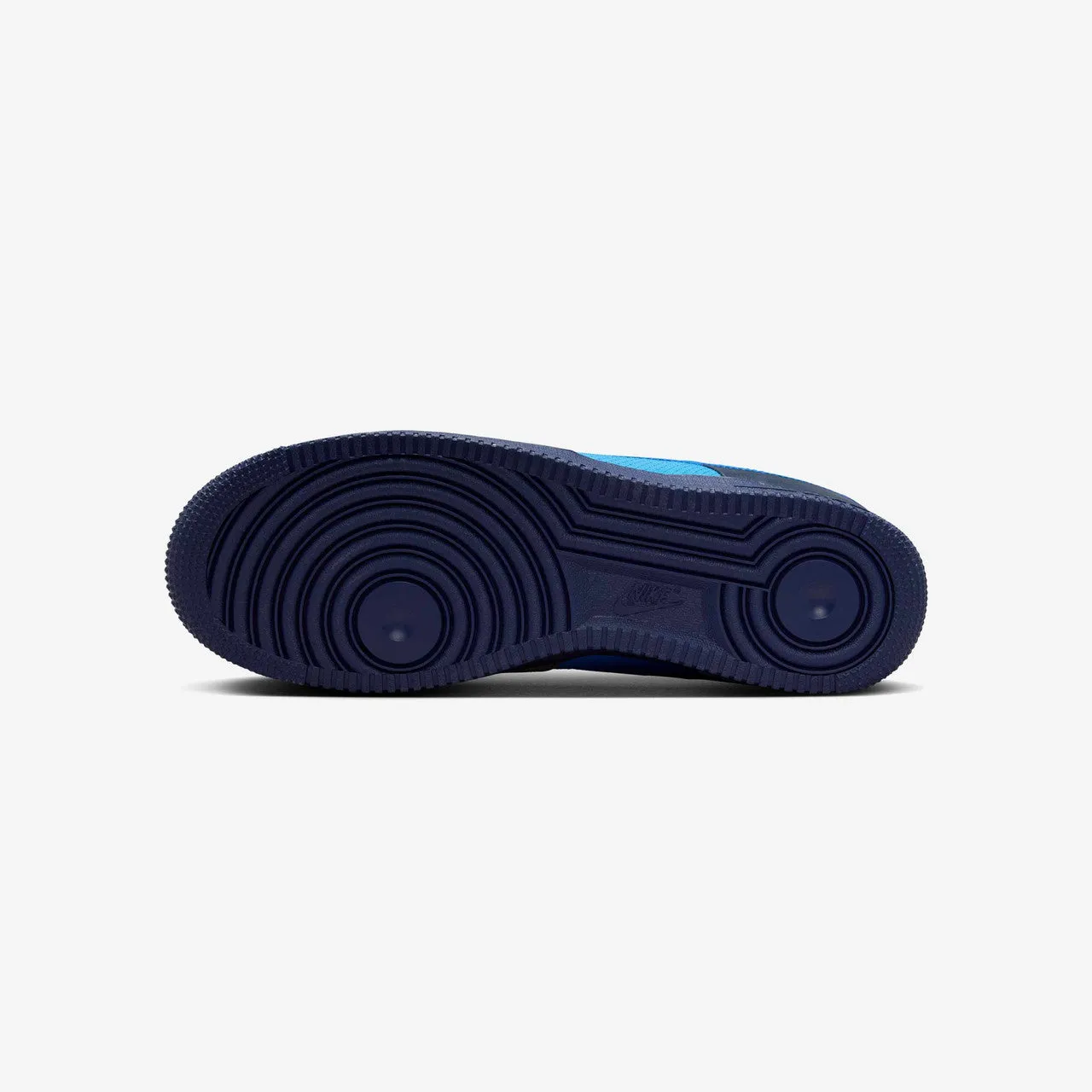 Air Force 1 Low SP x Stash Versatile Step Tech