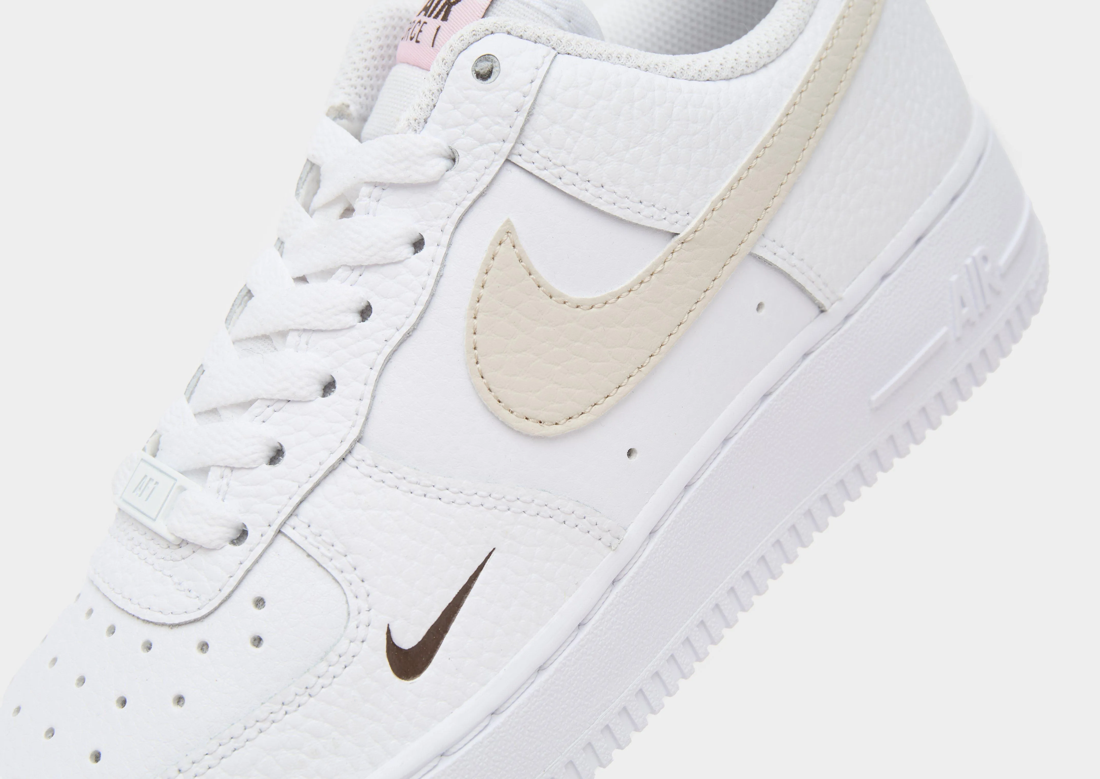 Air Force 1 Low Women's Black-Tie