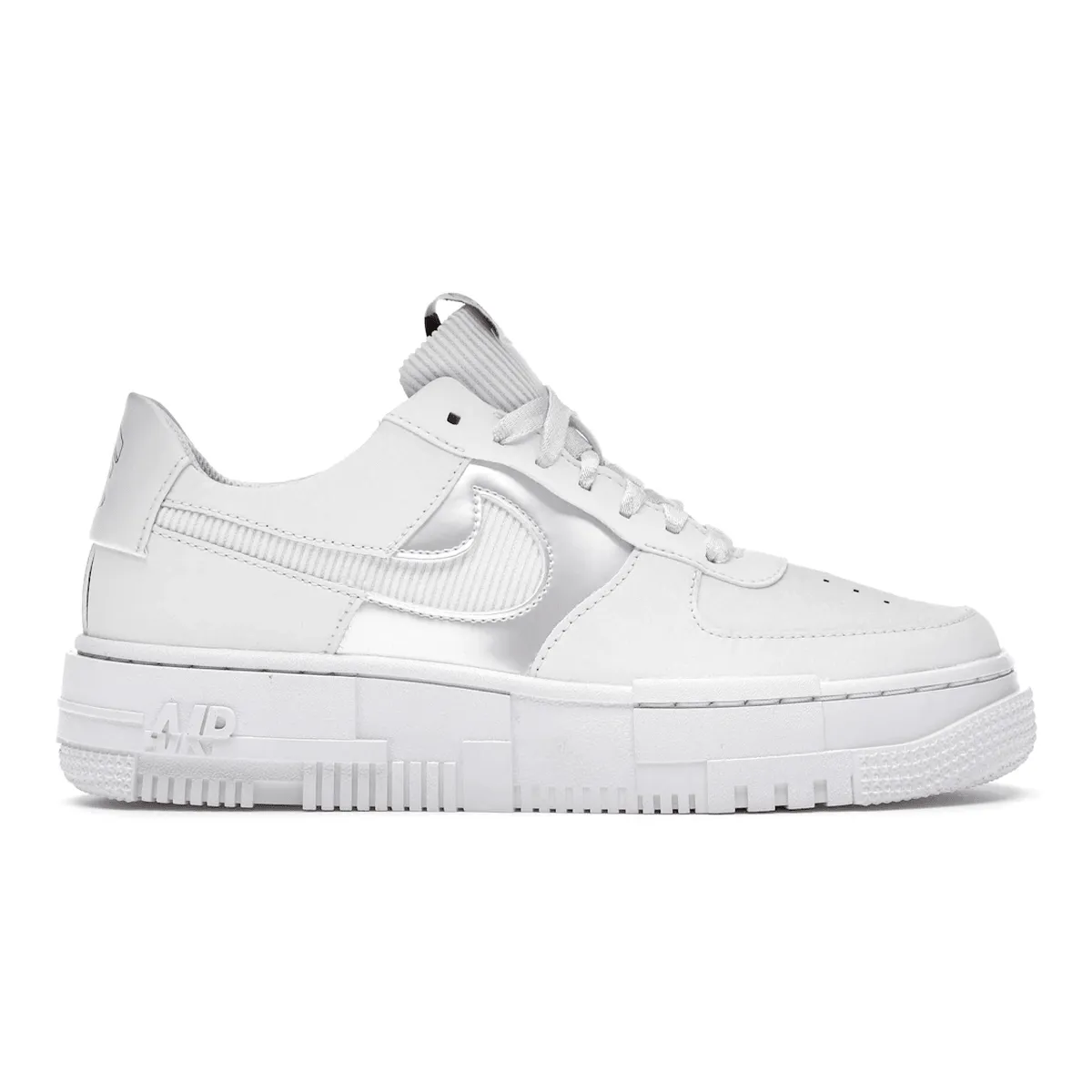 Air Force 1 Pixel Gold Chain Loose Space
