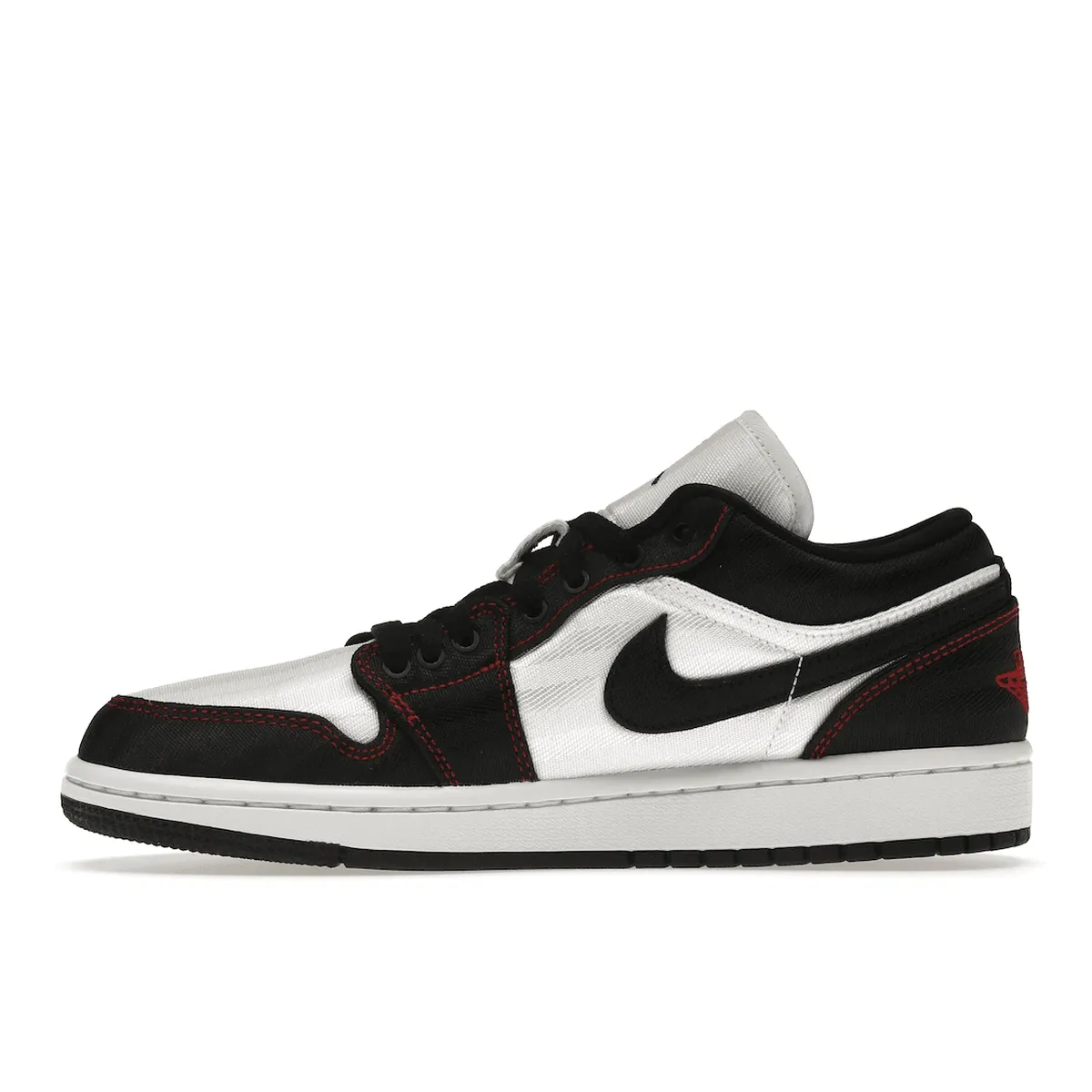 Air Jordan 1 Low SE Utility White Black Gym Red Strong Traction