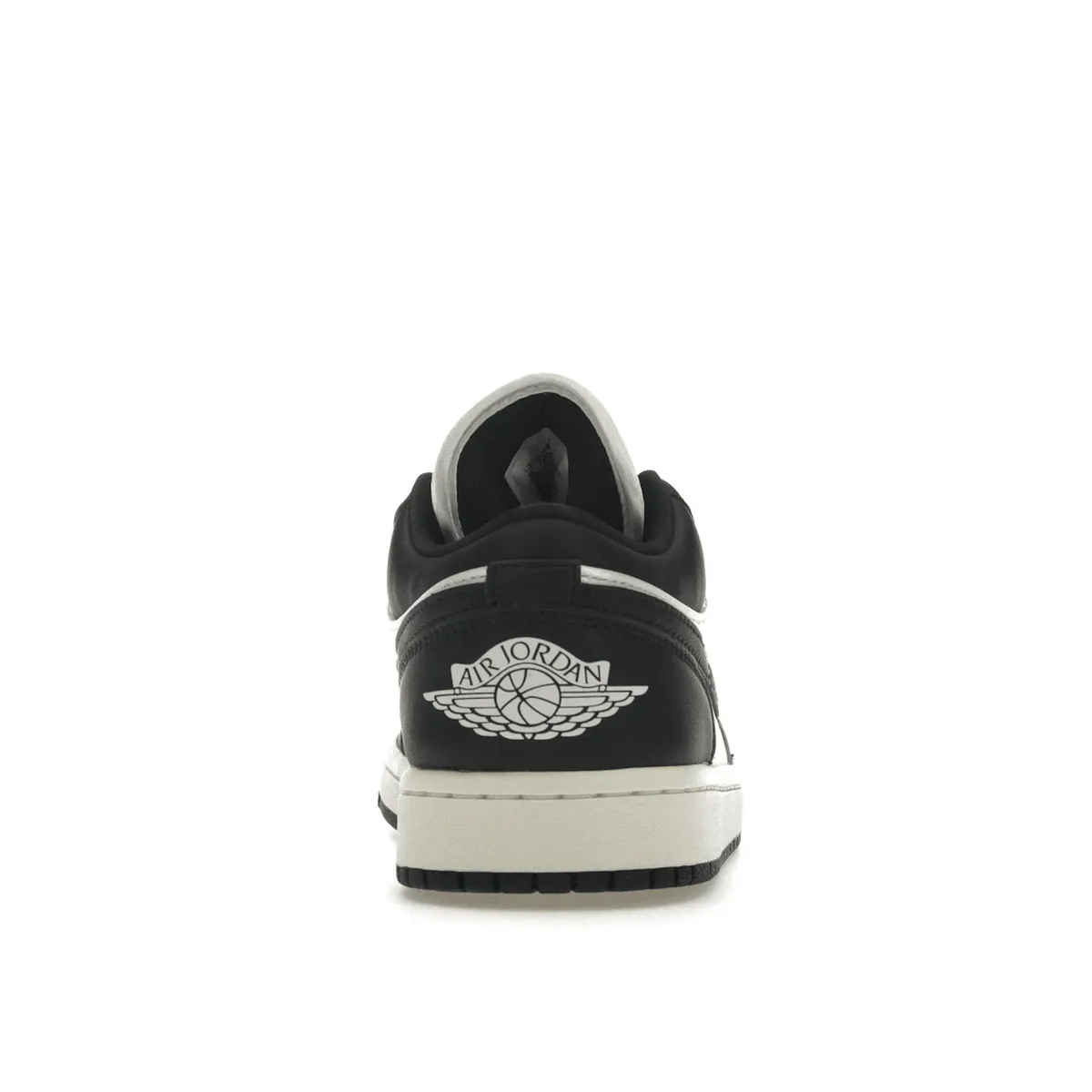 Air Jordan 1 Low SE Vintage Panda Ultra Traction