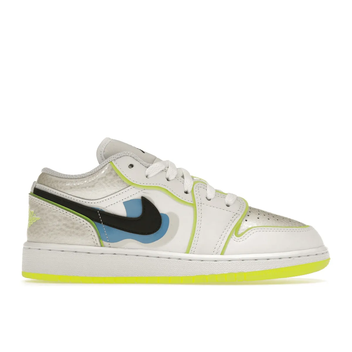Foam Midsole Grip Power Move Air Jordan 1 Low SE Warped Swoosh