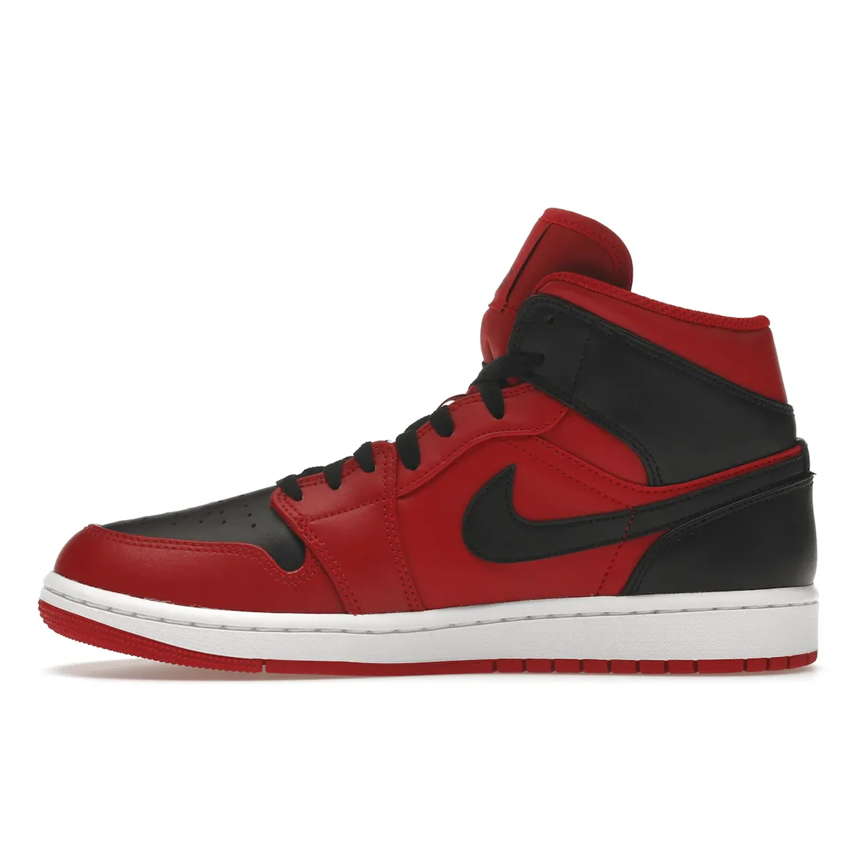 Air Jordan 1 Mid Reverse Bred Pro Agility