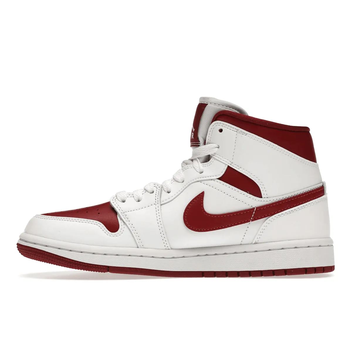 Air Jordan 1 Mid Reverse Chicago Game-Ready Grip