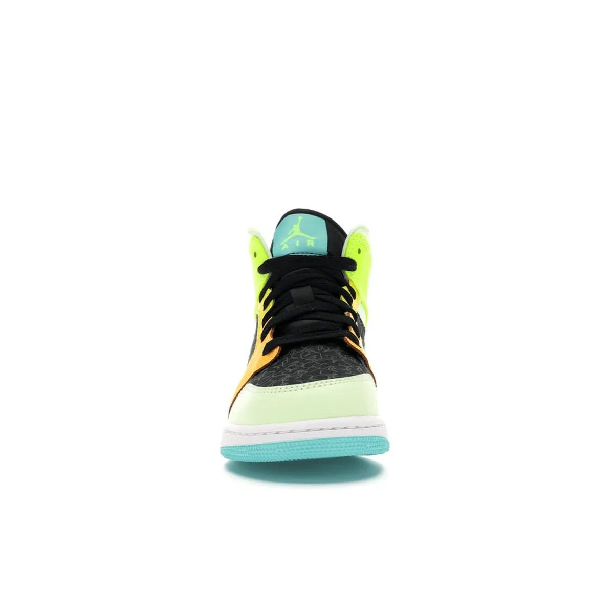 Air Jordan 1 Mid SE Aurora Green Court Movement Flow