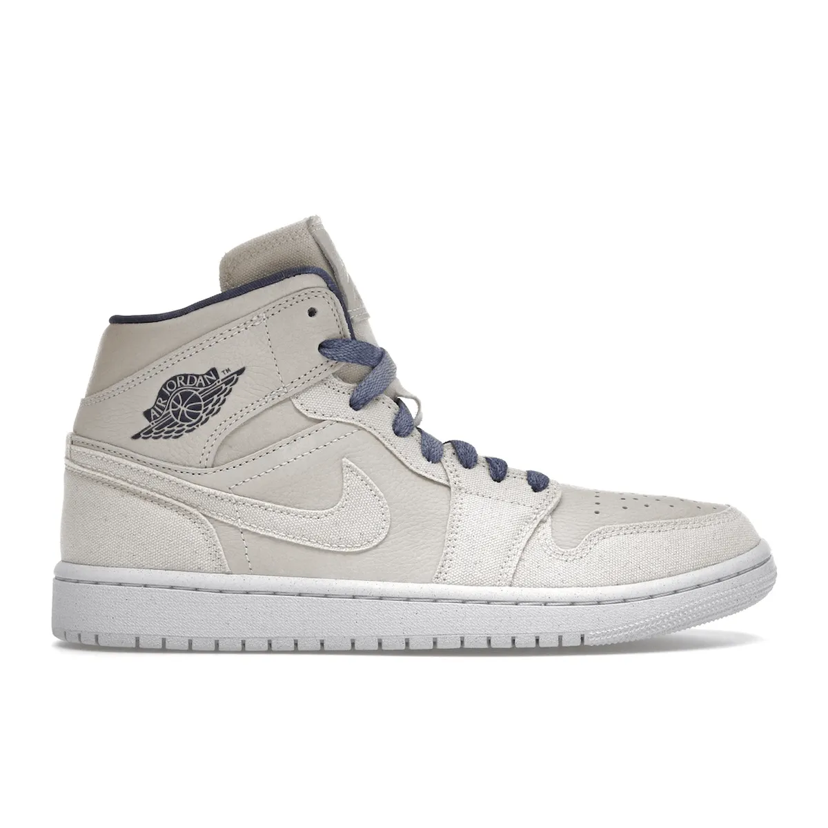 Air Jordan 1 Mid SE Sanddrift Comfort Flexibility