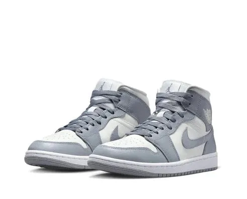 Air Jordan 1 Mid Stealth (W) Structured shock absorption