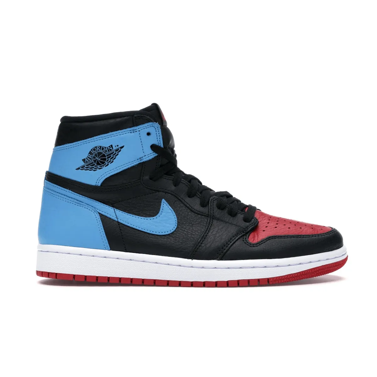 Air Jordan 1 Retro High NC to Chi responsive soles