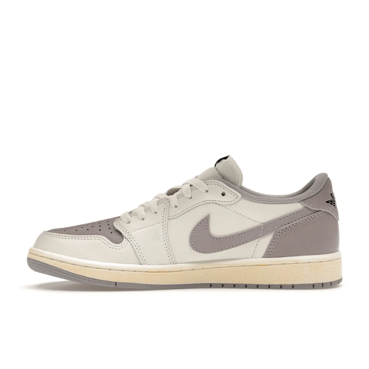 Air Jordan 1 Retro Low OG Atmosphere Grey Comfortable Arch Support