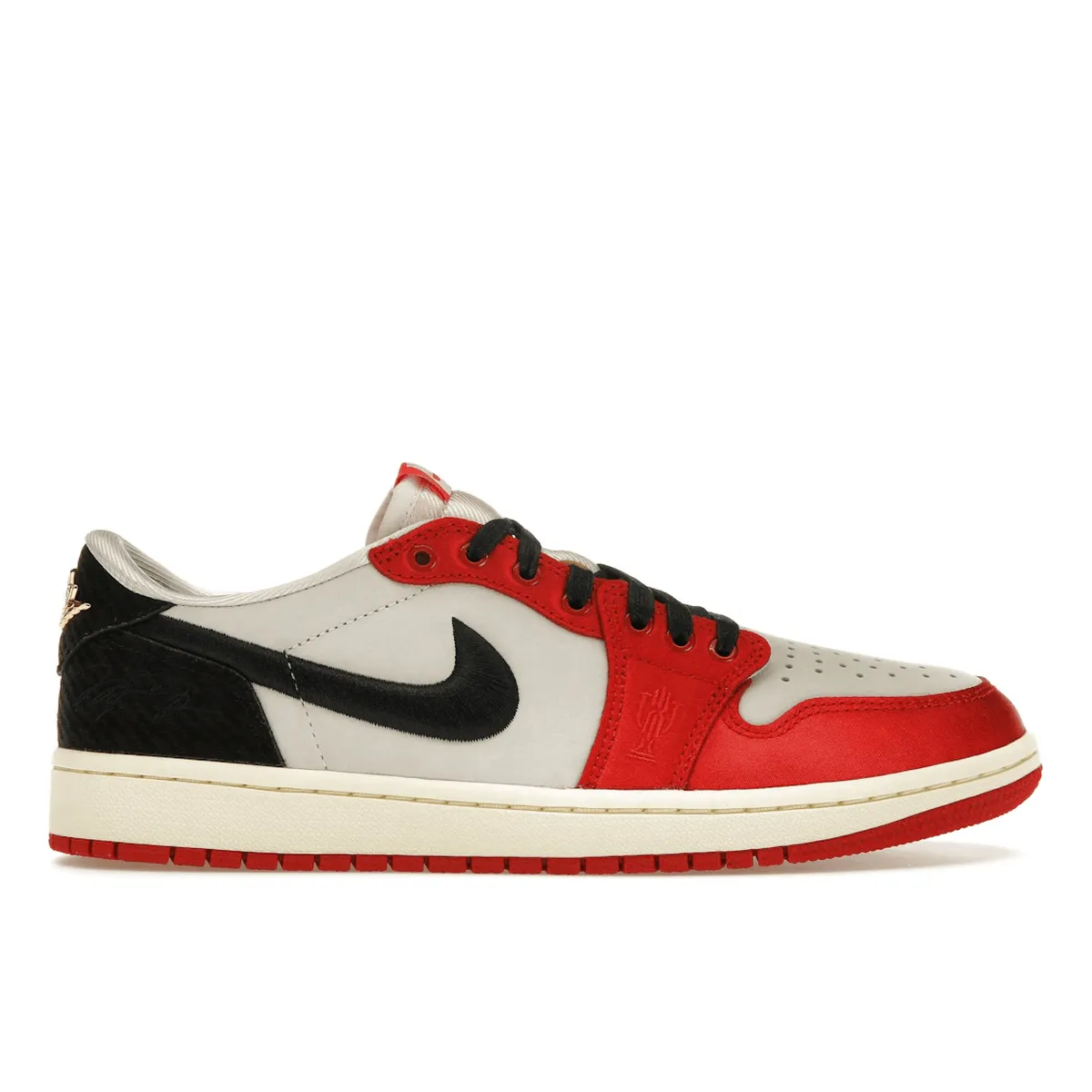 Air Jordan 1 Retro Low OG Trophy Room Away Low Top Design
