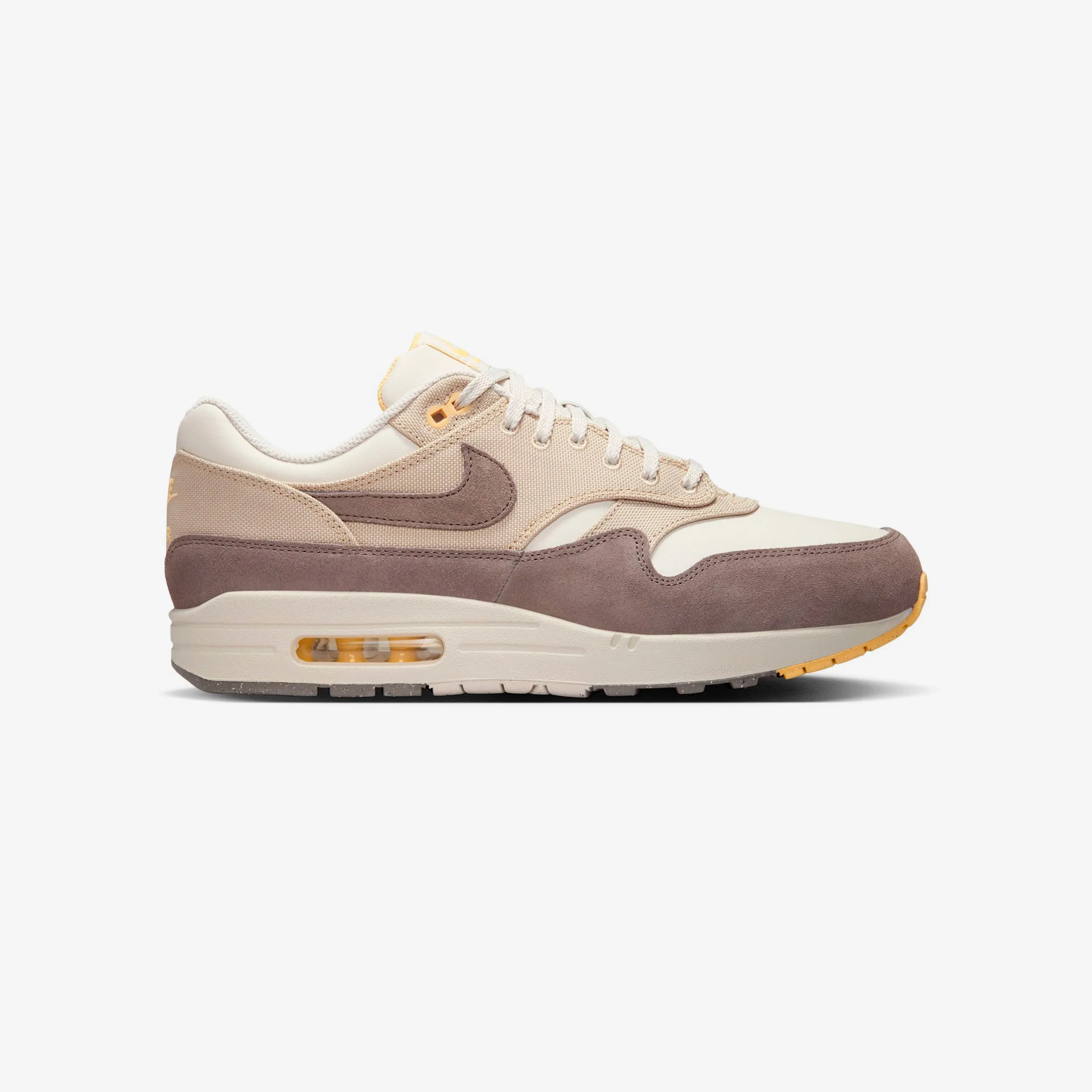 Air Max 1 Premium Casual Elegance Effortless Style