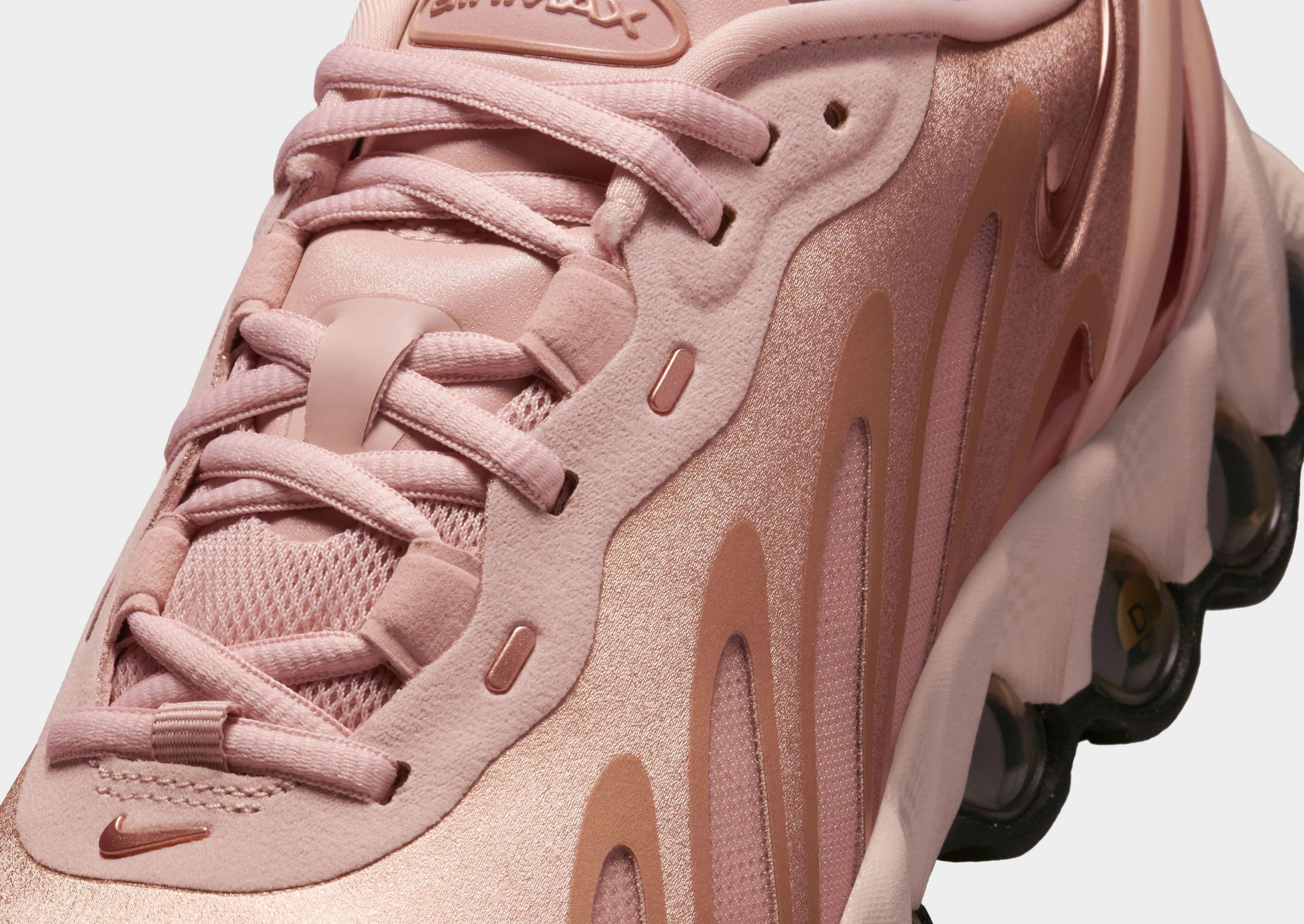Air Max DN8 Women's Logo-Style