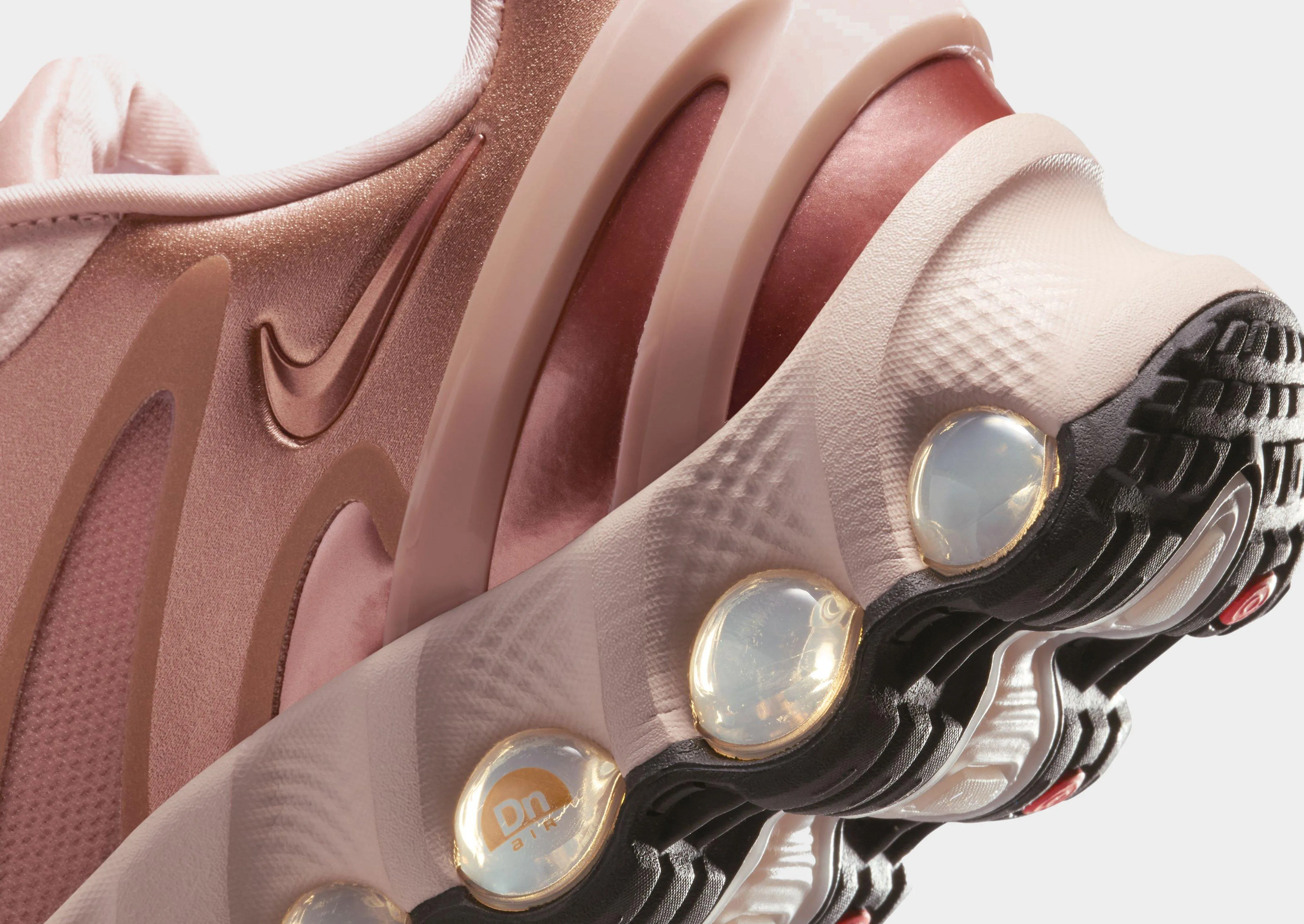 Air Max DN8 Women's Logo-Style