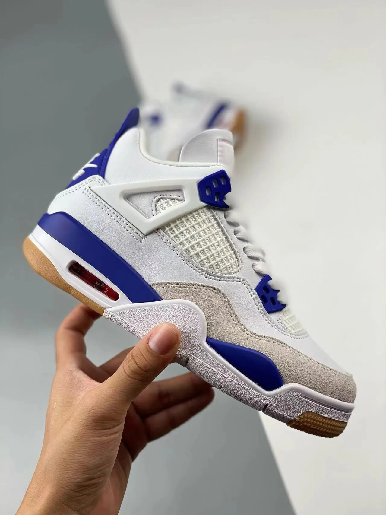AJ 4 SB Summit White/Navy Minimal Fit
