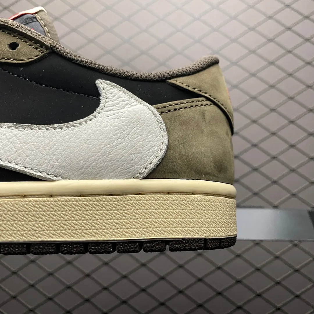 AJ1 Low Travis Scott Mocha Flexible Step