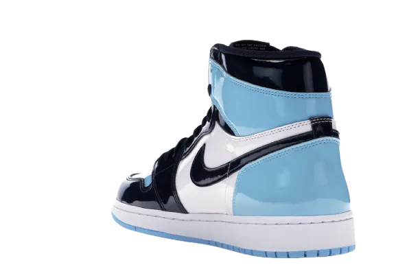 AJ1  Retro High UNC Patent Unbeatable comfort