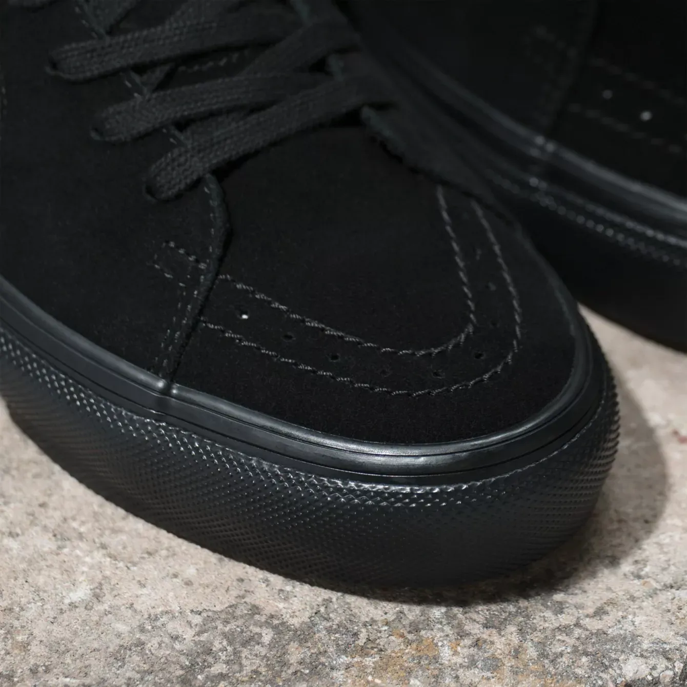 All-Occasion Vans Skate Sk8-Hi Shoes - Black/Black