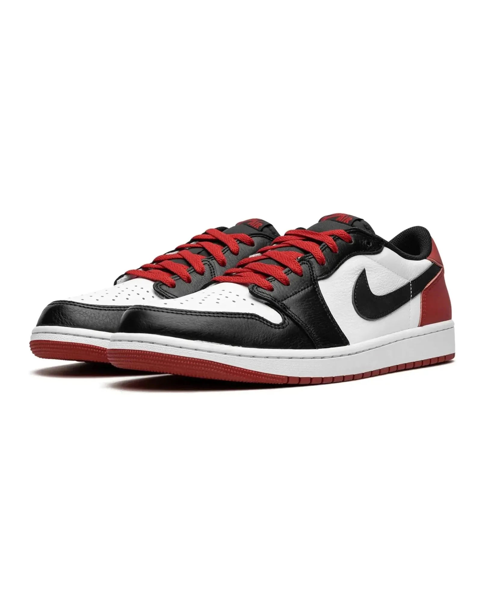 All-Season Wear Nike Air Jordan 1 Retro Low OG Black Toe (2023)