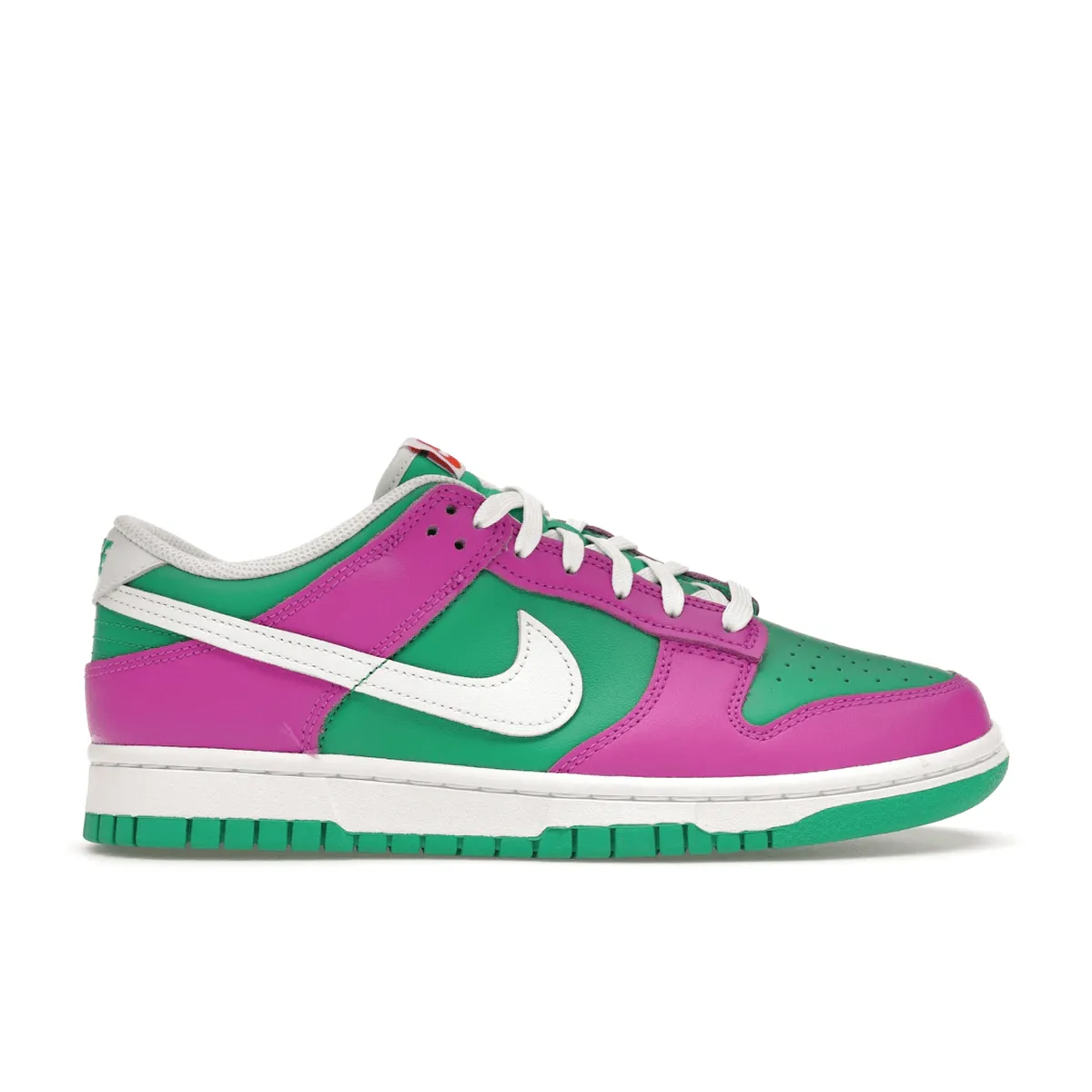 Nike Dunk Low Stadium Green Fuchsia Drill Pace Outdoor Footwear