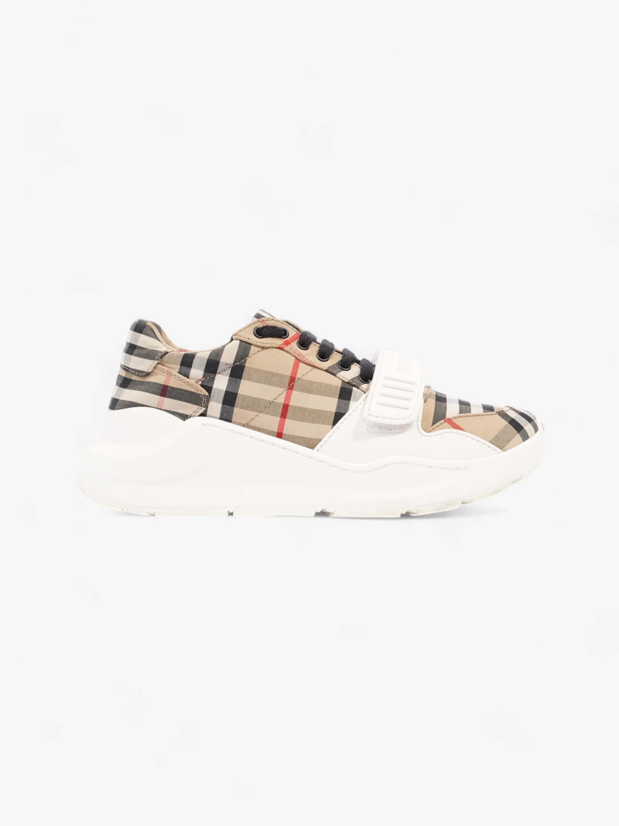 All-weather shock absorption Burberry Regis Sneakers Beige Checkered / White / Black Canvas EU 37.5 UK 4.5