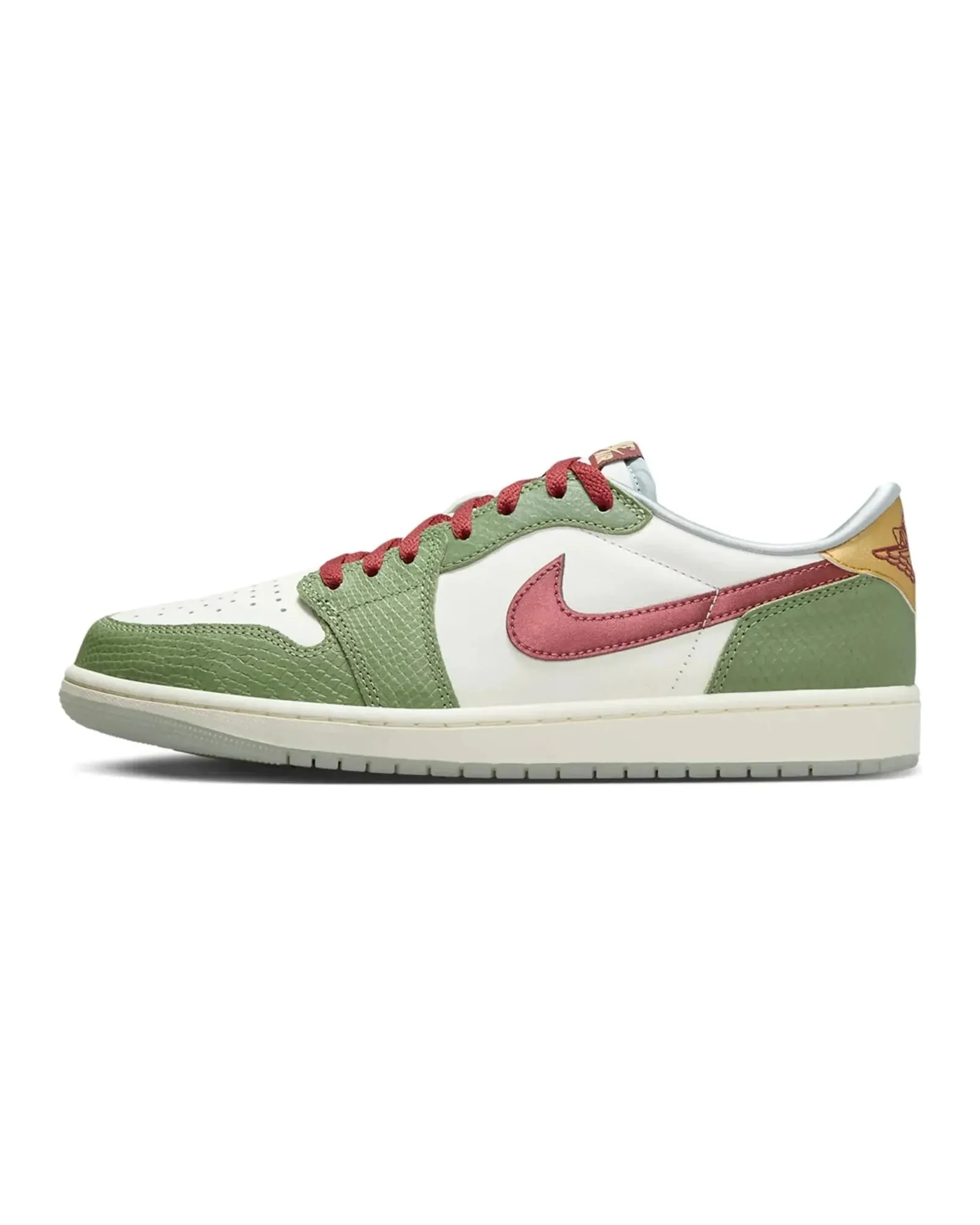 Athletic Look Nike Air Jordan 1 Retro Low OG Year of the Dragon