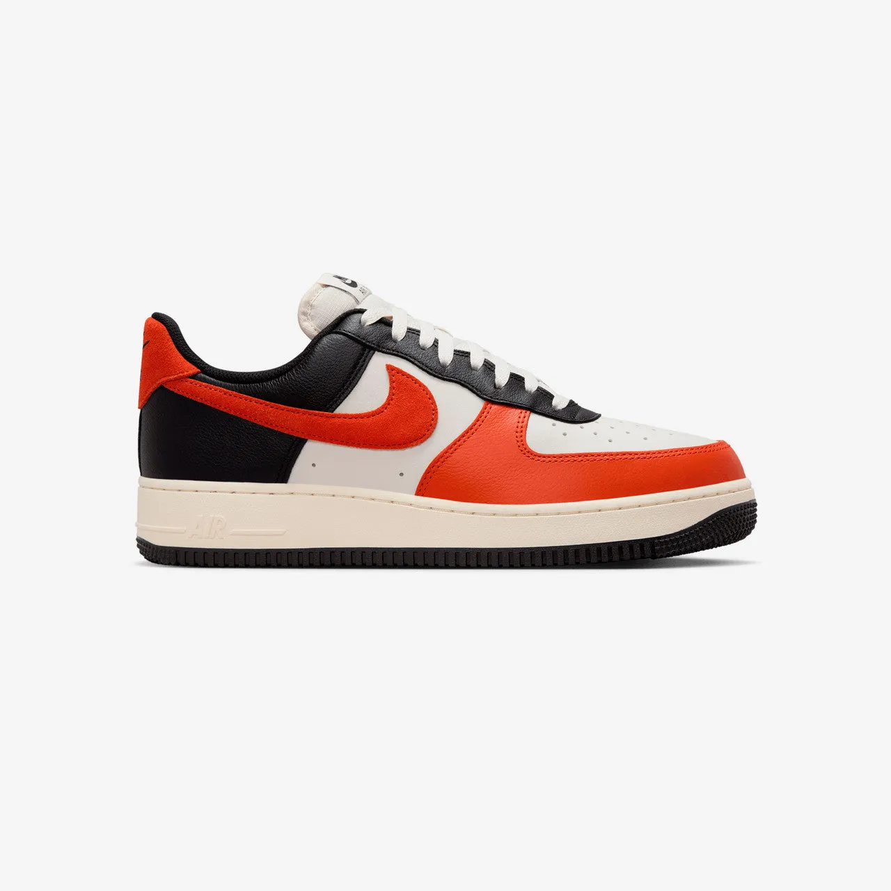 Air Force 1 '07 LV8 Bold Look