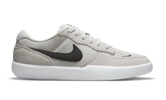 Boosted look Nike SB Force 58 Shoe - Photon Dust/Black/White