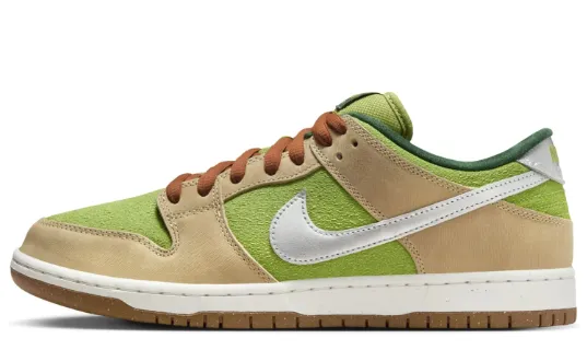 Bounce Back Tech Nike SB Dunk Low Pro WC Shoe - Sesame/Metallic Silver/Pear-Fir
