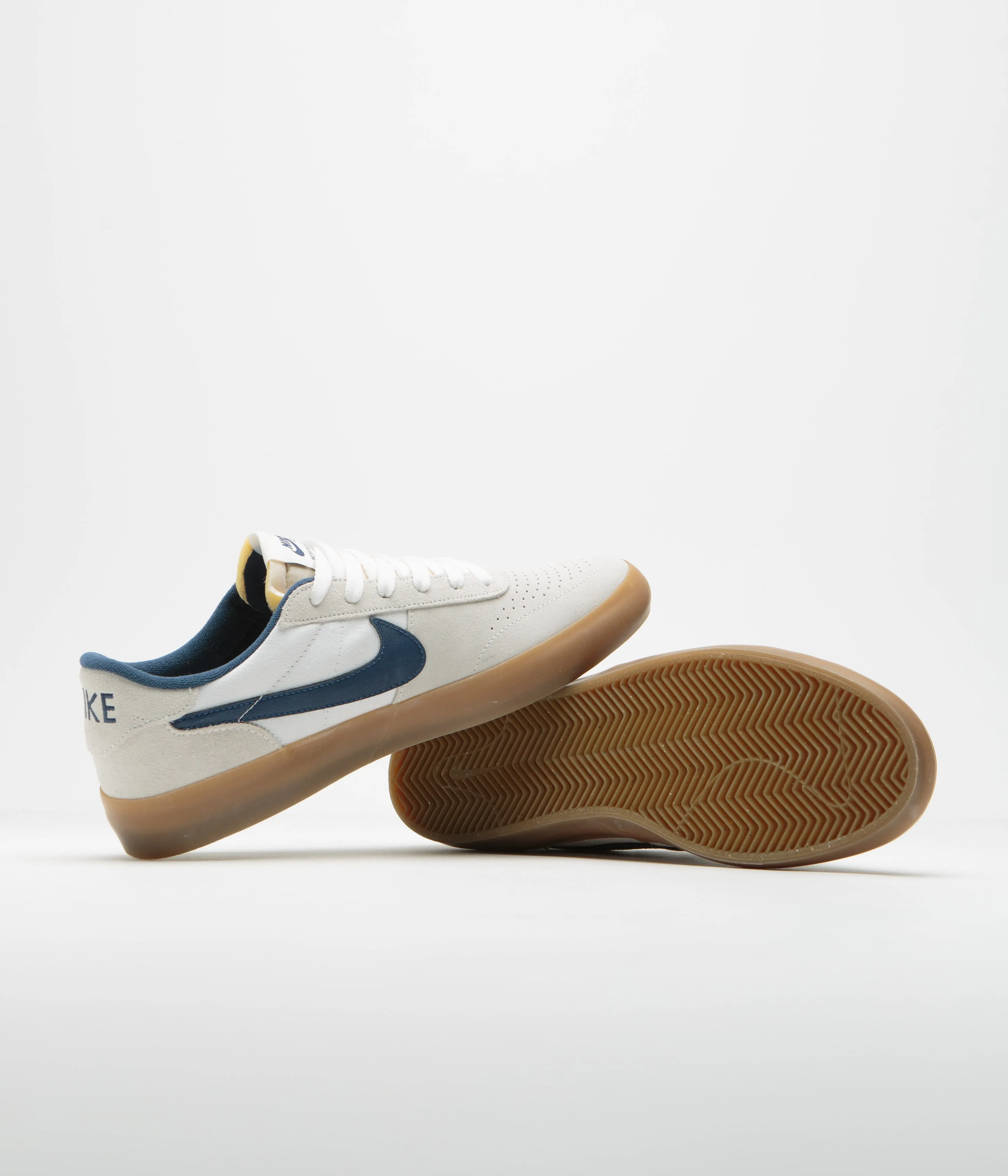 Nike SB Heritage Vulc Shoes in Summit White and Navy and White - Gum Light Brown