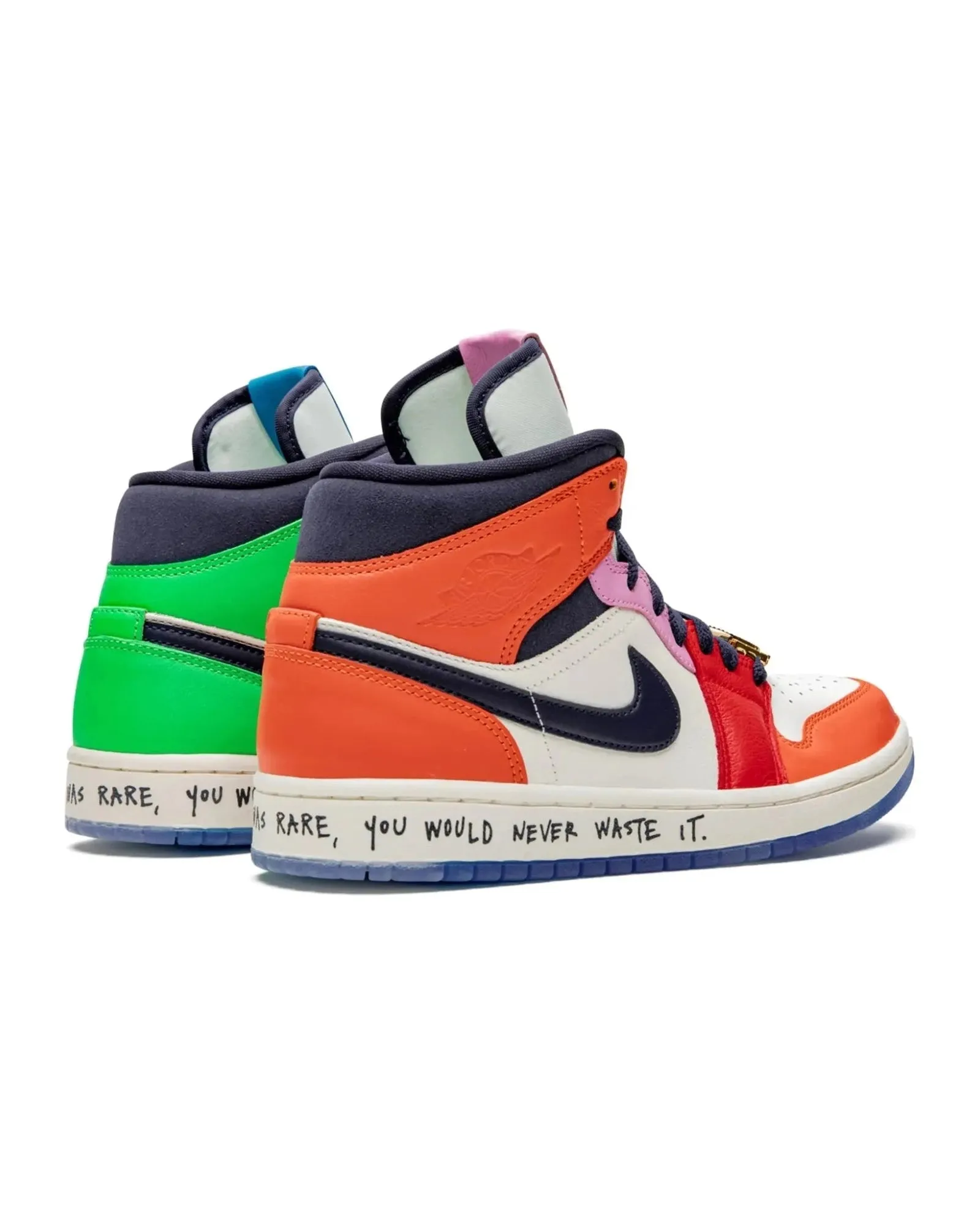 Built-in wear Nike Air Jordan 1 Mid SE Fearless Melody Ehsani