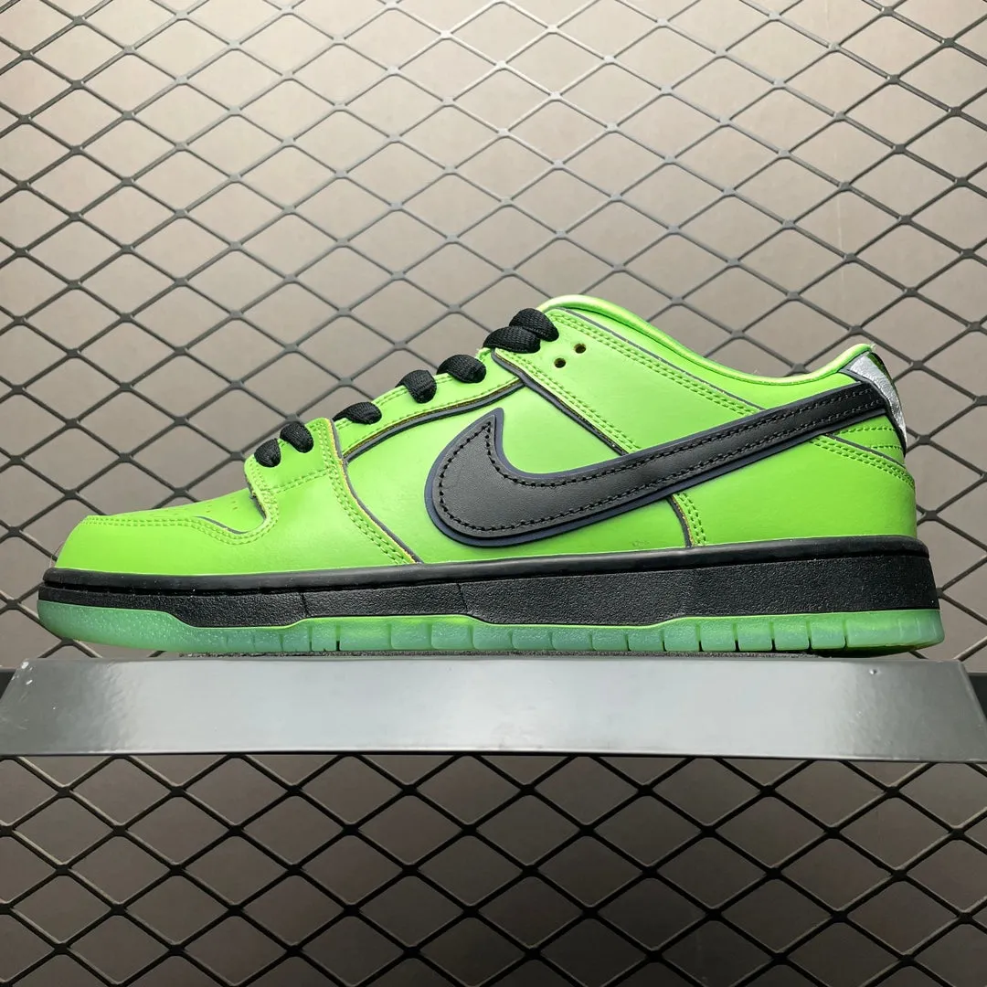 Casual grip Powerpuff Girls SB Dunk Low "Buttercup"