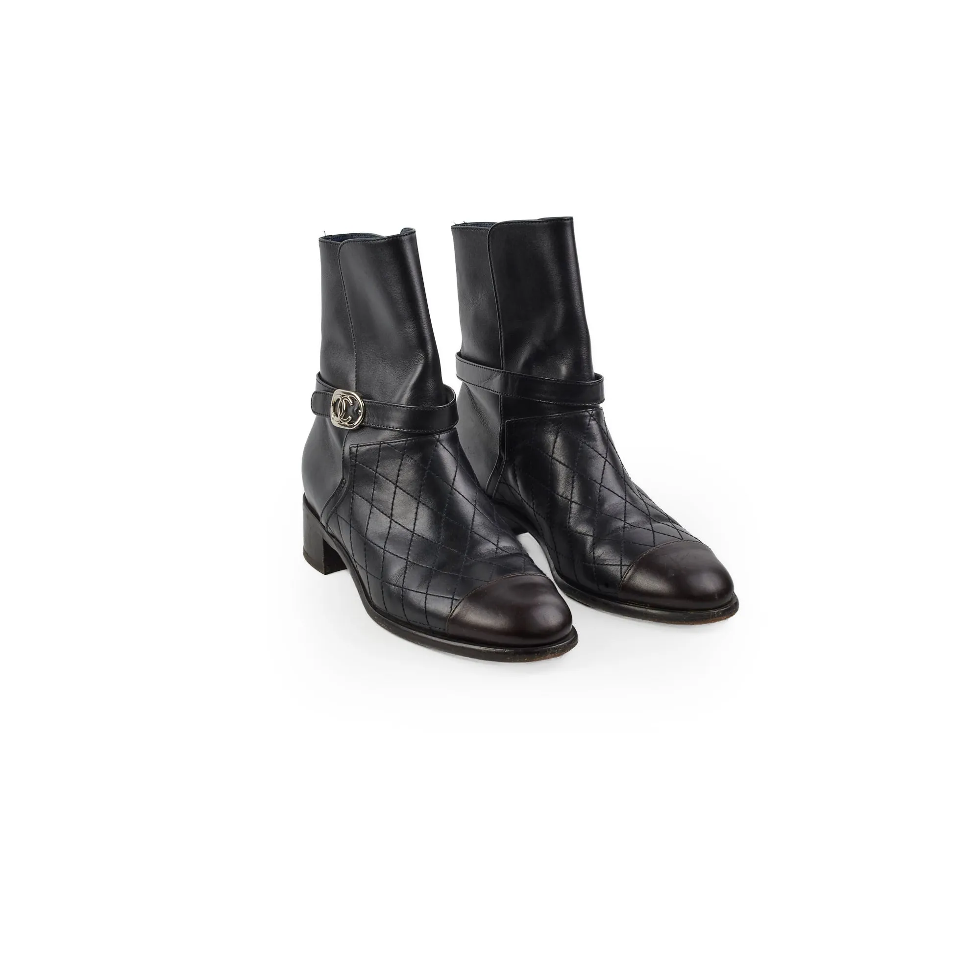 Chanel Black Boots Size 38 Grip shield