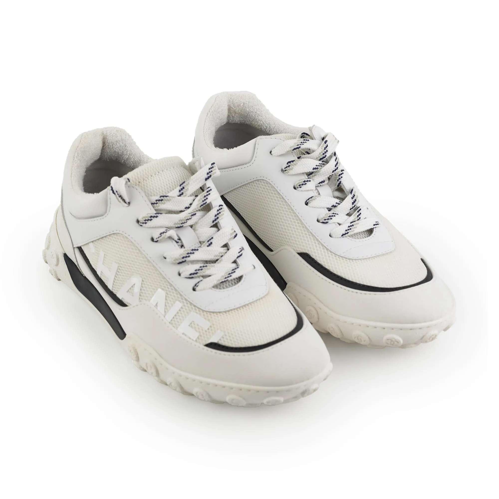 Chanel Calfskin Mesh Womens Logo Sneakers White - Size 38 Fitted Traction