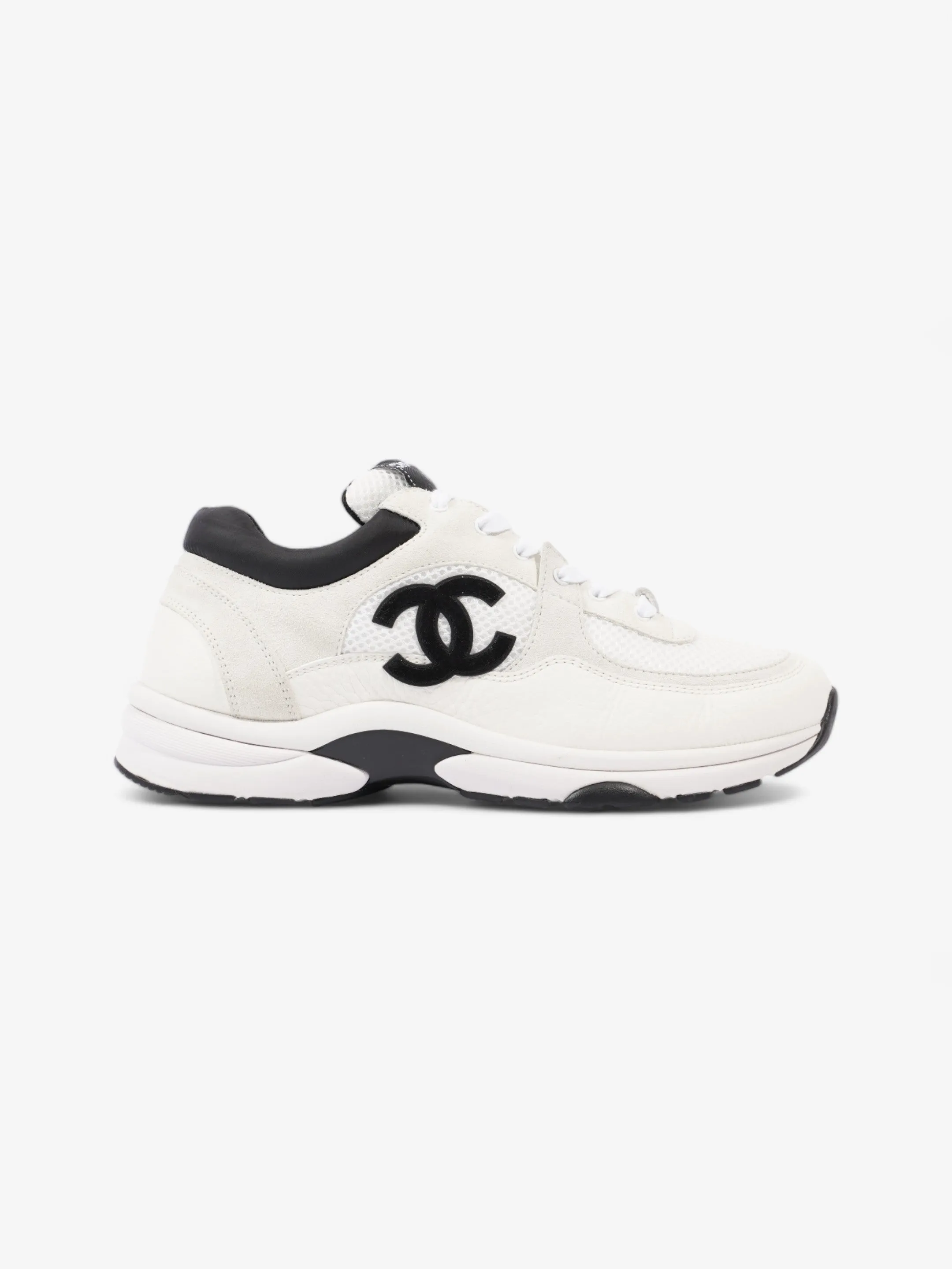 Chanel CC Logo Sneakers  White / Black Mesh EU 39.5 UK 6.5 Trend-setting ease