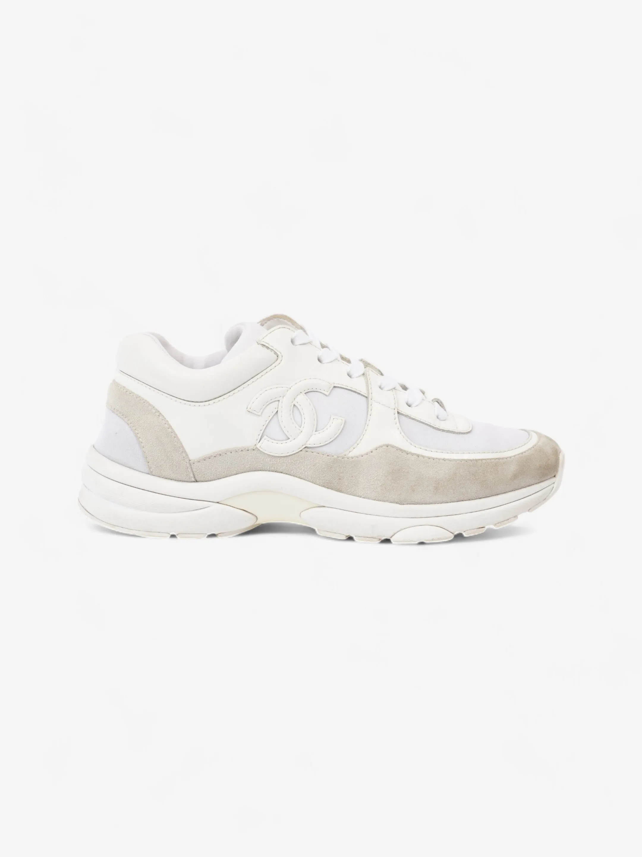 Chanel CC Logo Sneakers White  Suede EU 39 UK 6 Breathable wear