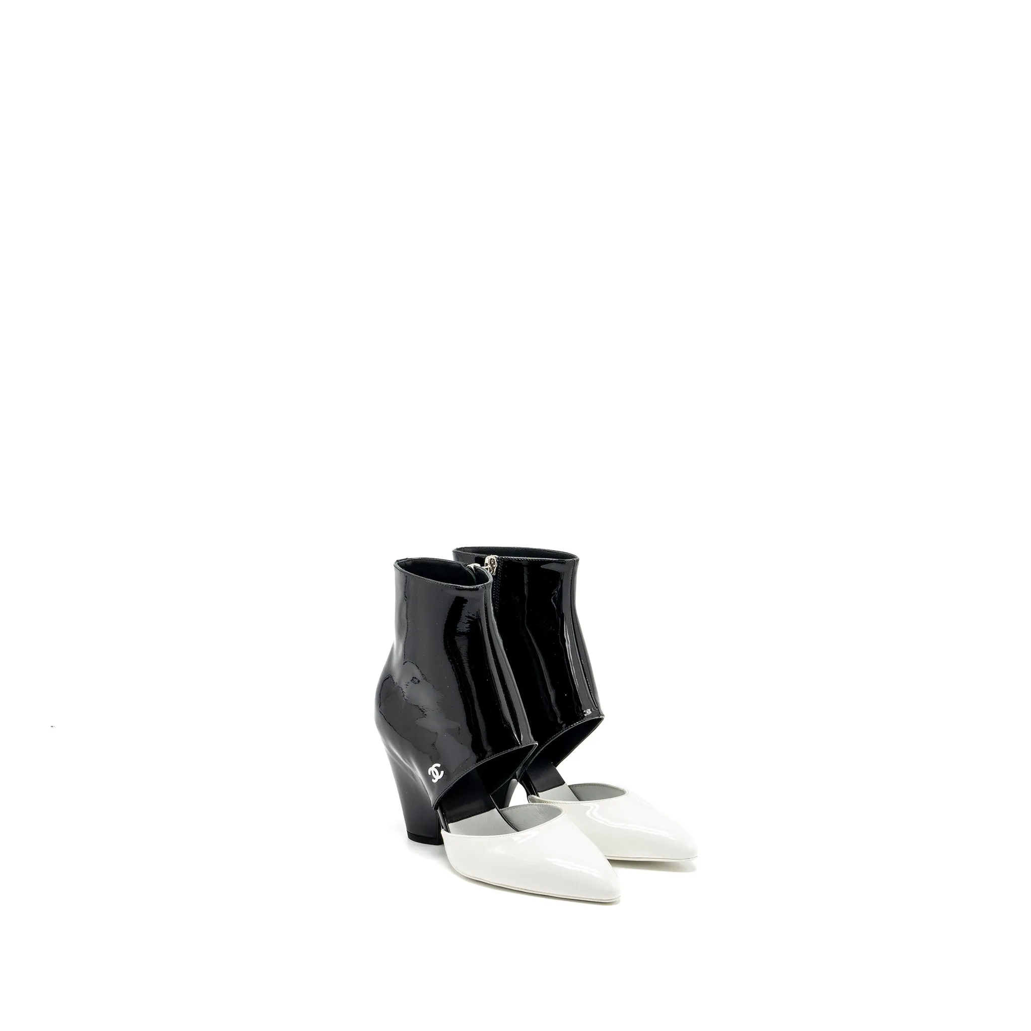 Chanel size 36 ankle boots patent black / white Wear Defense