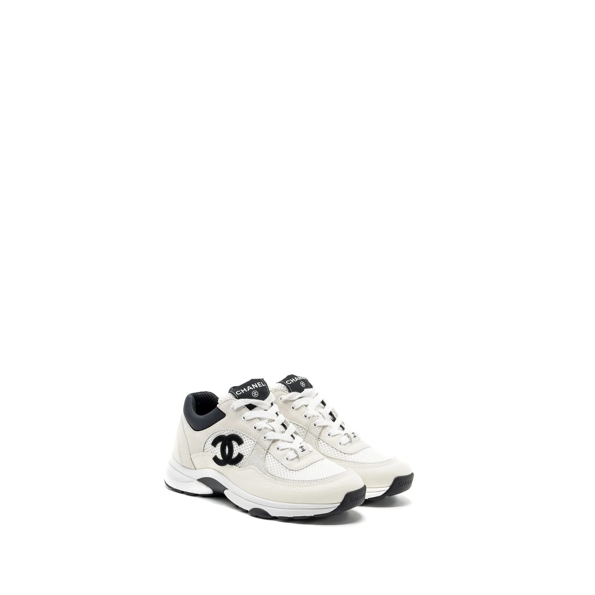 Chanel size 37 CC logo trainer / sneakers black / white Bounce Back Tech