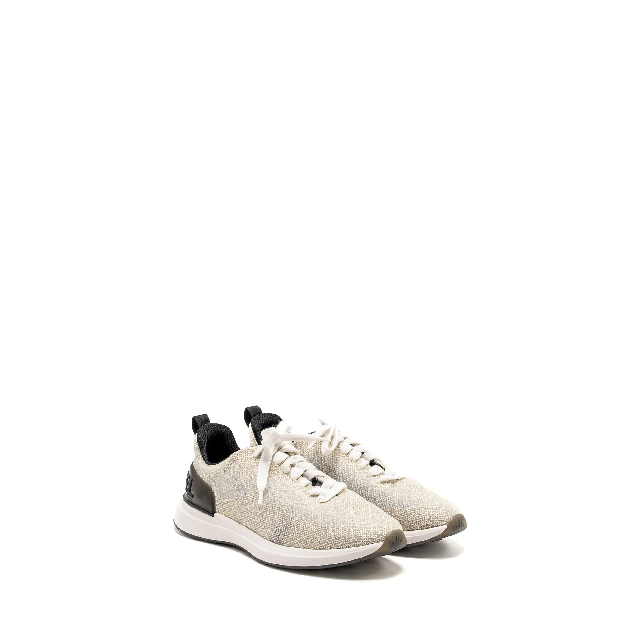 Chanel Size 39 21C Sneaker Mesh/Fabric White/Black Just Right