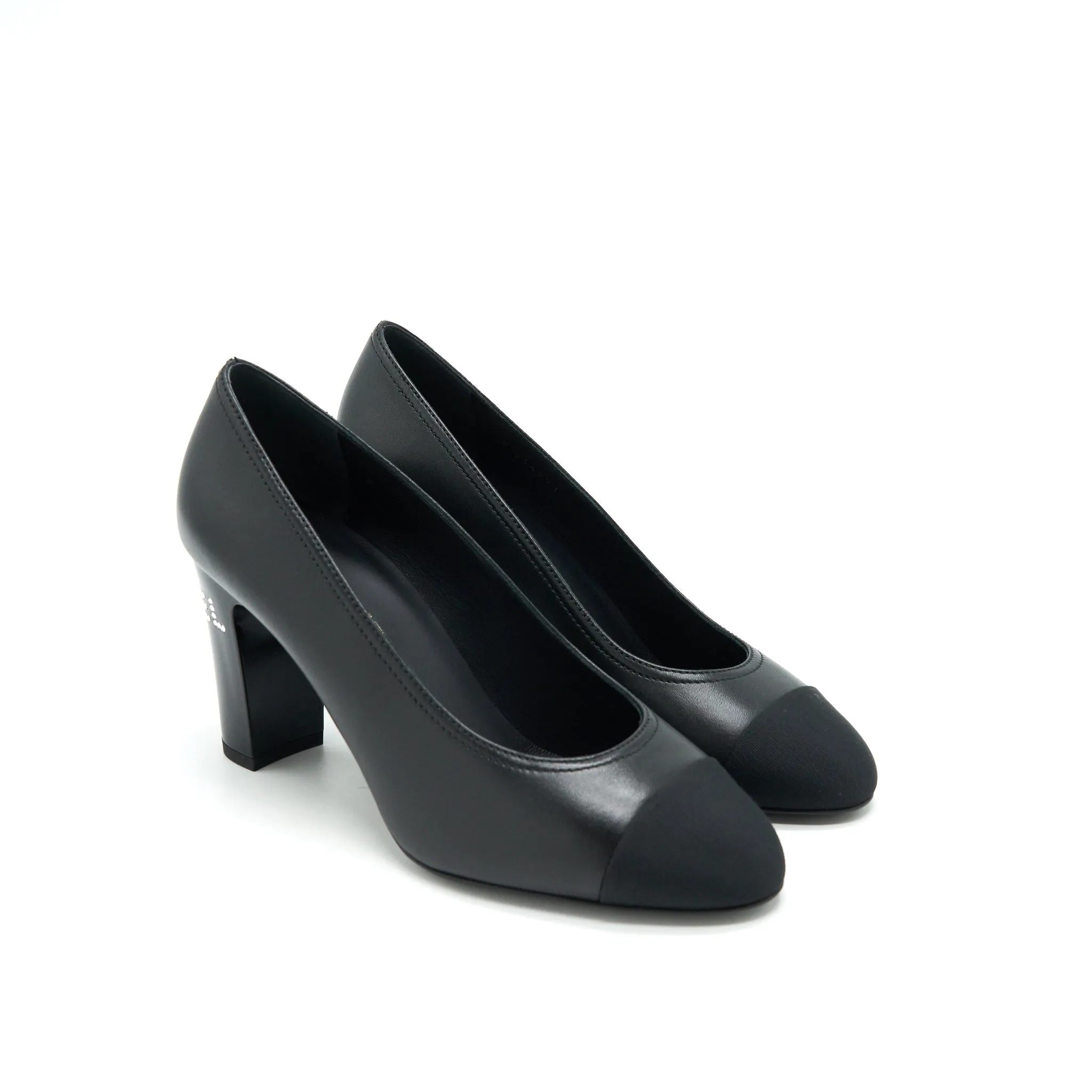 Chanel size38 pump Shoes black with Letter on heel Sustainable