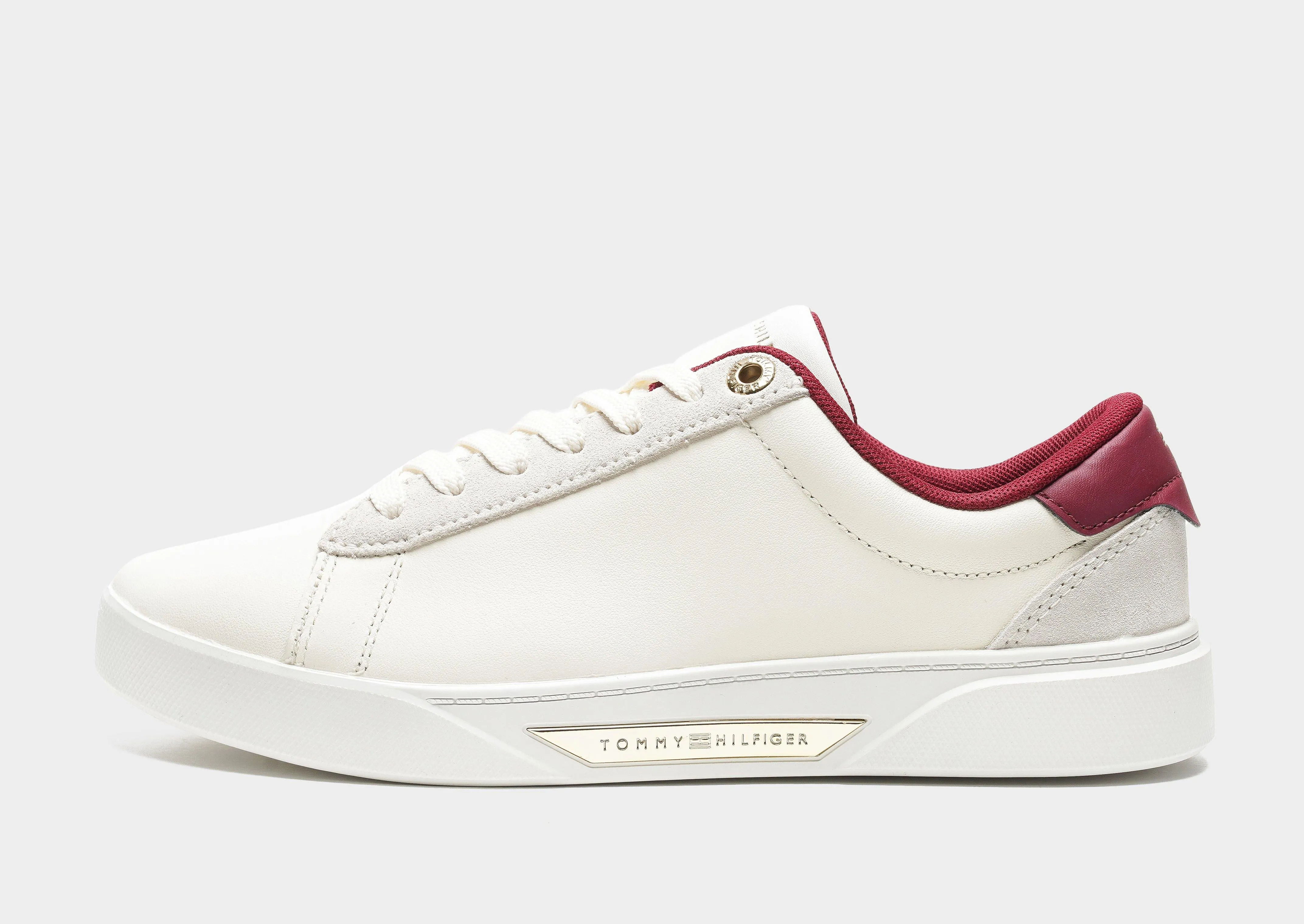 Step Light Luggage Fit Chic Court Sneaker Women's