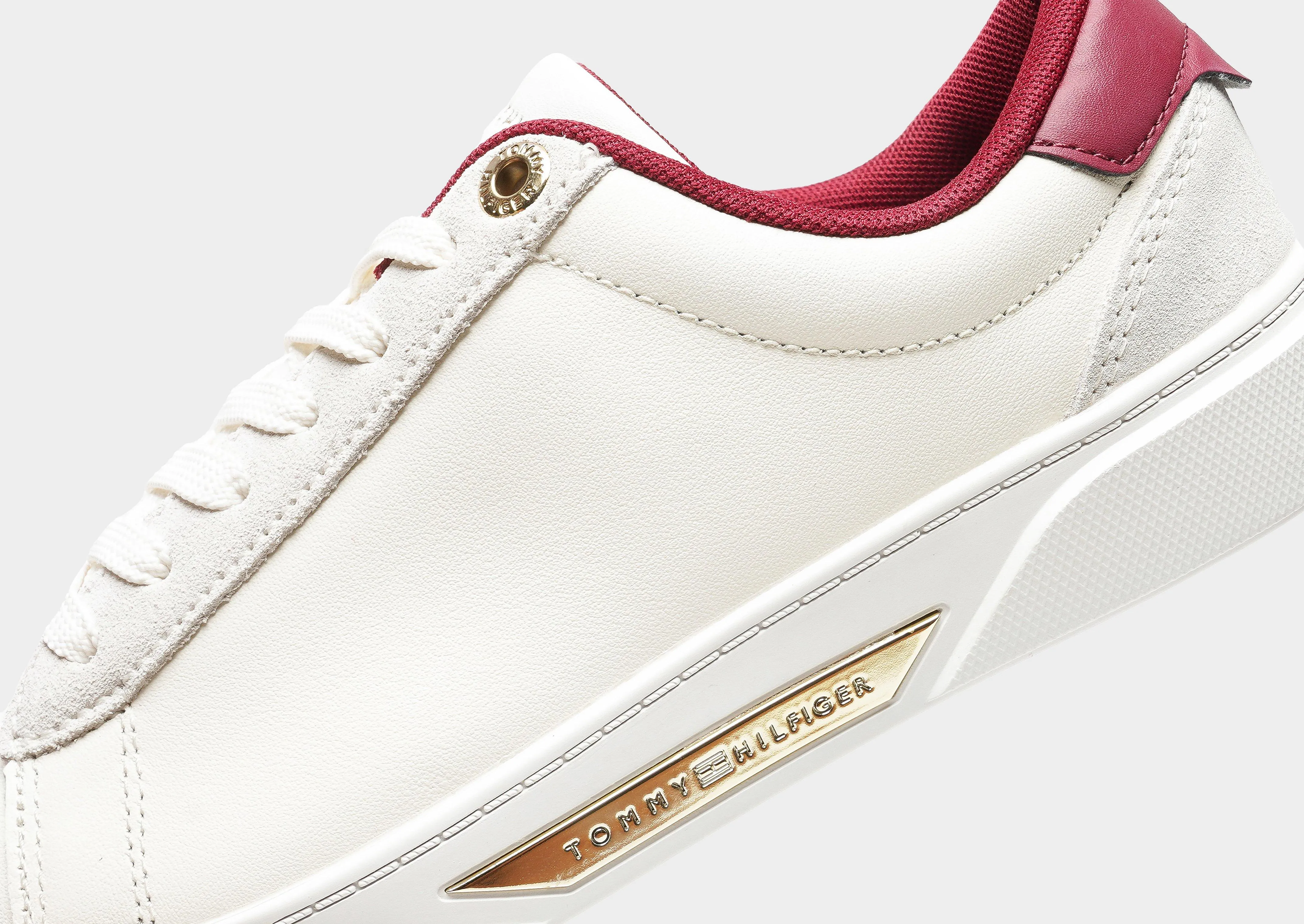 Chic Court Sneaker Women's Anti Bacterial